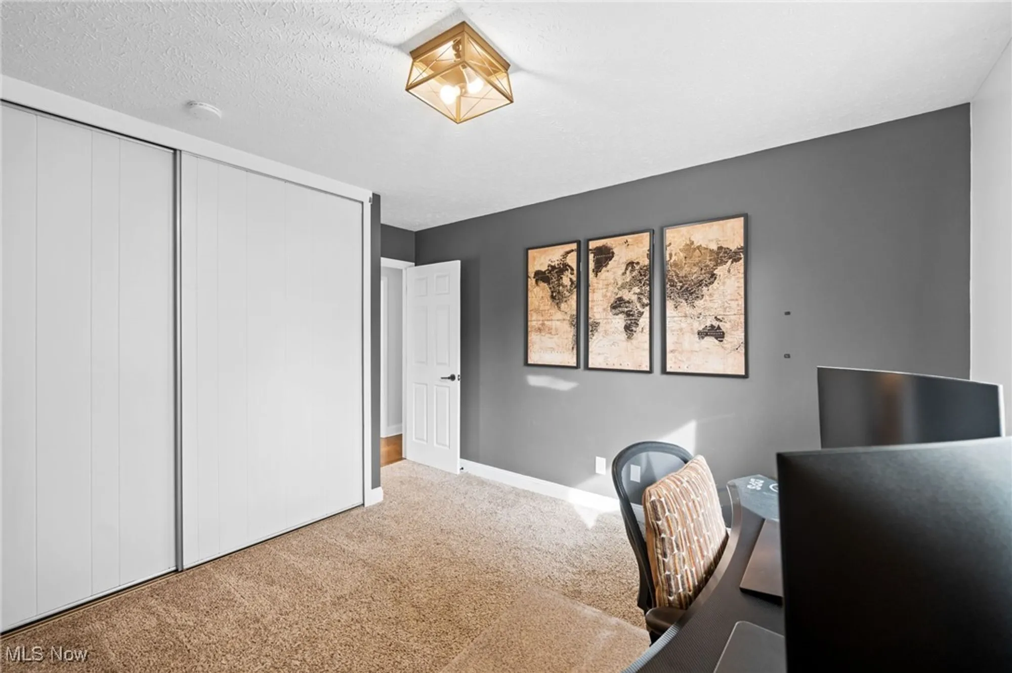 Property Slideshow image 20 of 39 | 9989 plum brook ln, Strongsville, OH, 44149