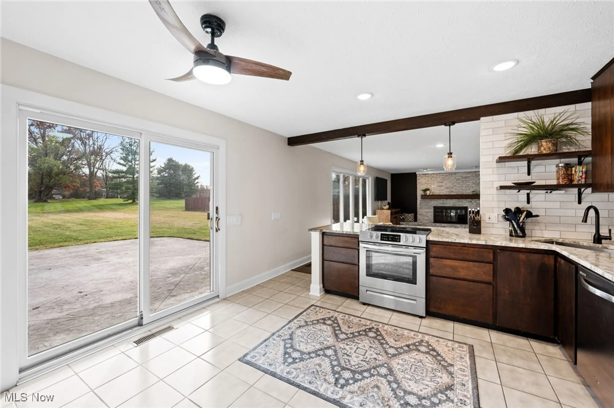 Property Slideshow image 7 of 39 | 9989 plum brook ln, Strongsville, OH, 44149