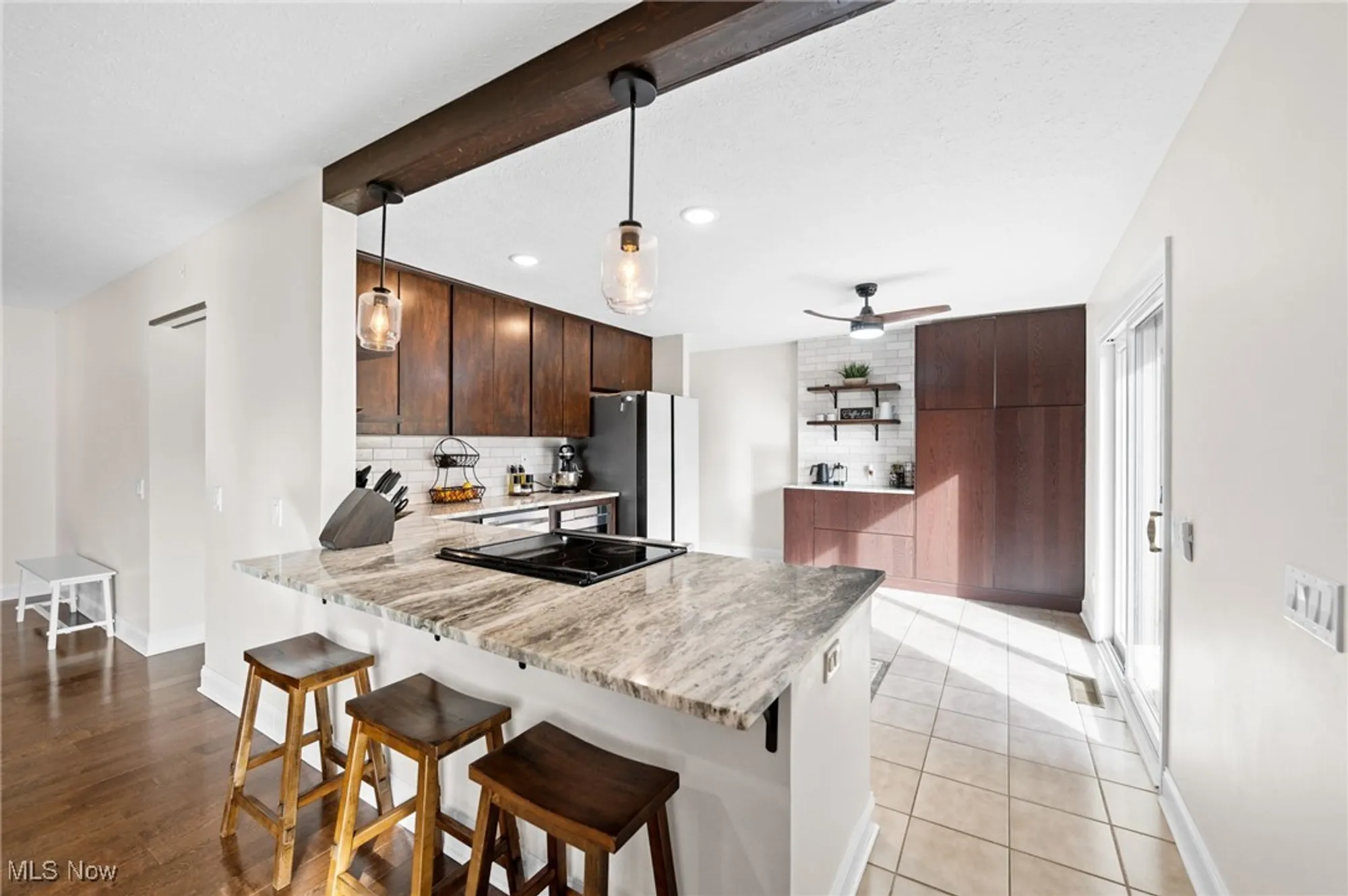 Property Slideshow image 8 of 39 | 9989 plum brook ln, Strongsville, OH, 44149