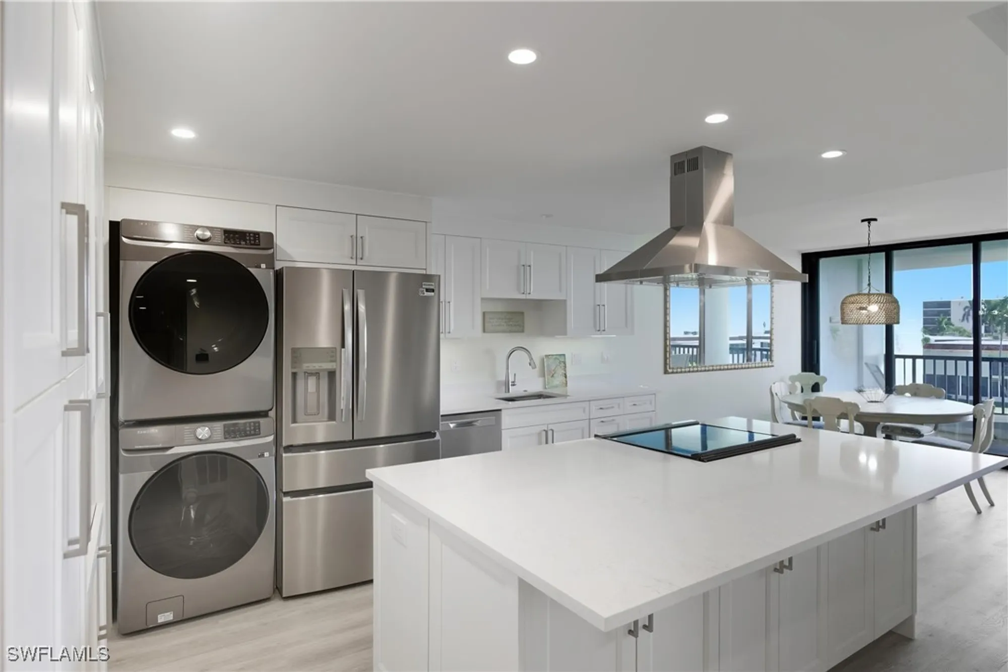 Property Slideshow image 12 of 49 | 2316 gulf shore blvd n # 411, Naples, FL, 34103