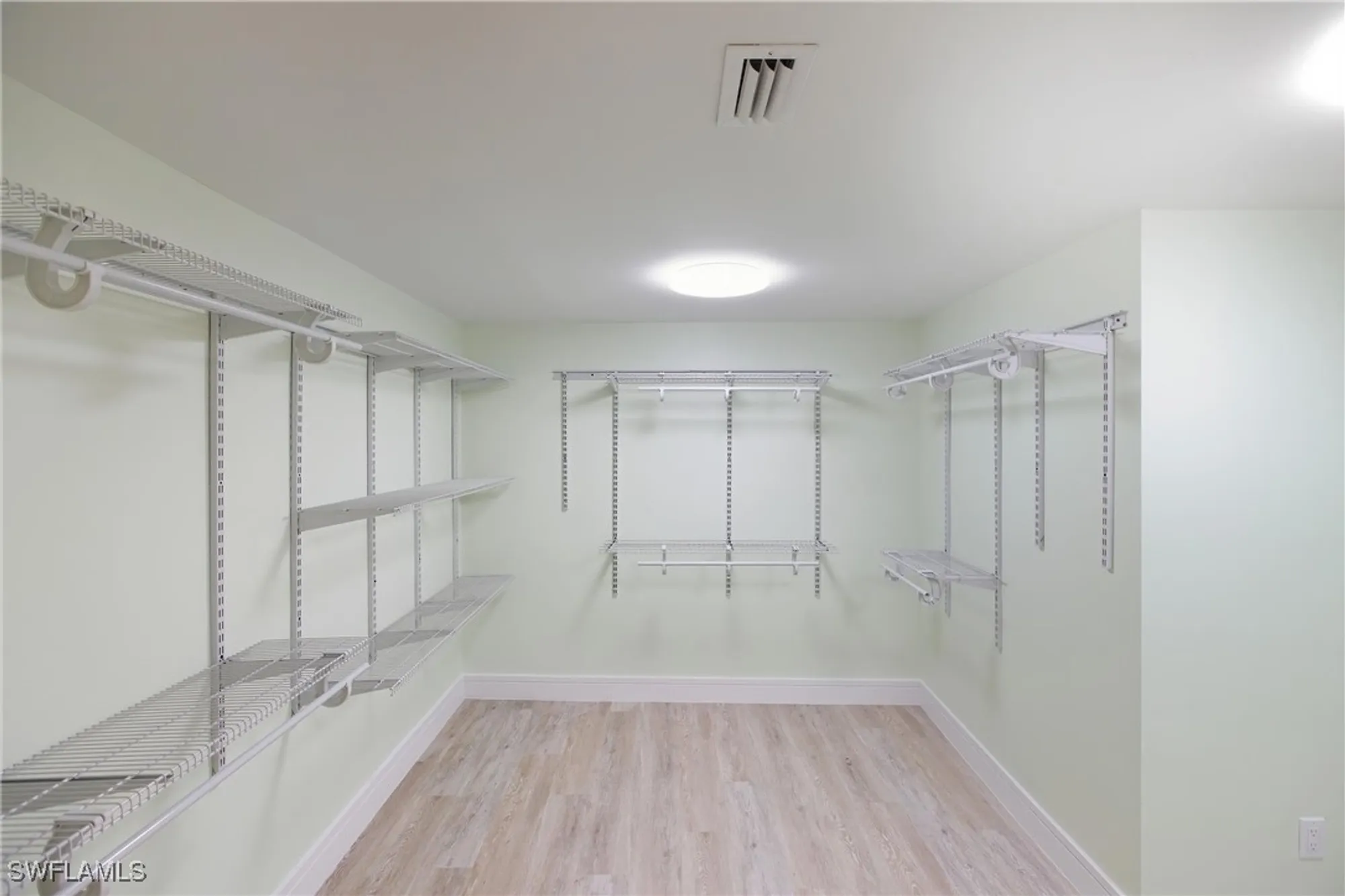 Property Slideshow image 24 of 49 | 2316 gulf shore blvd n # 411, Naples, FL, 34103