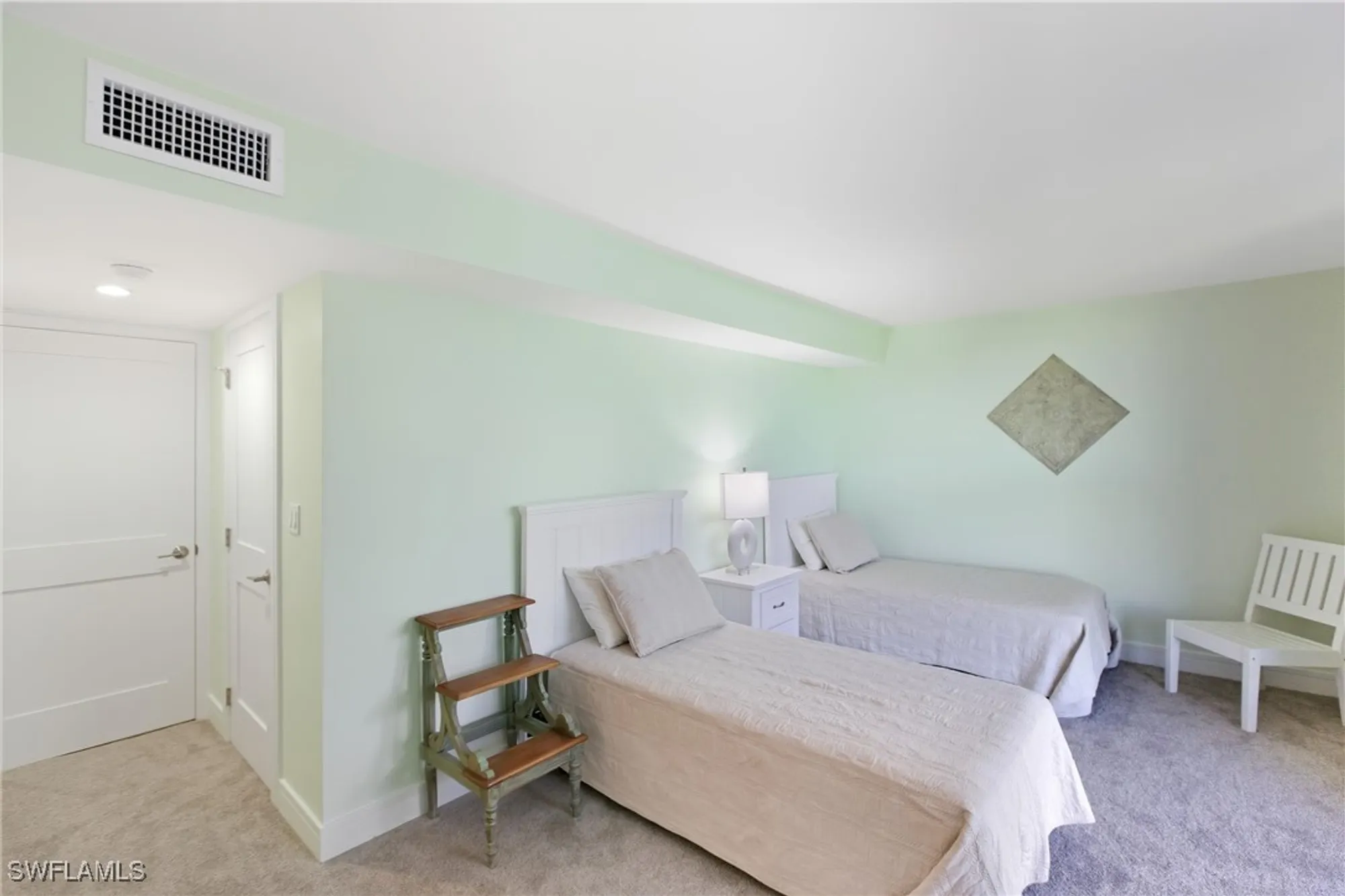 Property Slideshow image 26 of 49 | 2316 gulf shore blvd n # 411, Naples, FL, 34103
