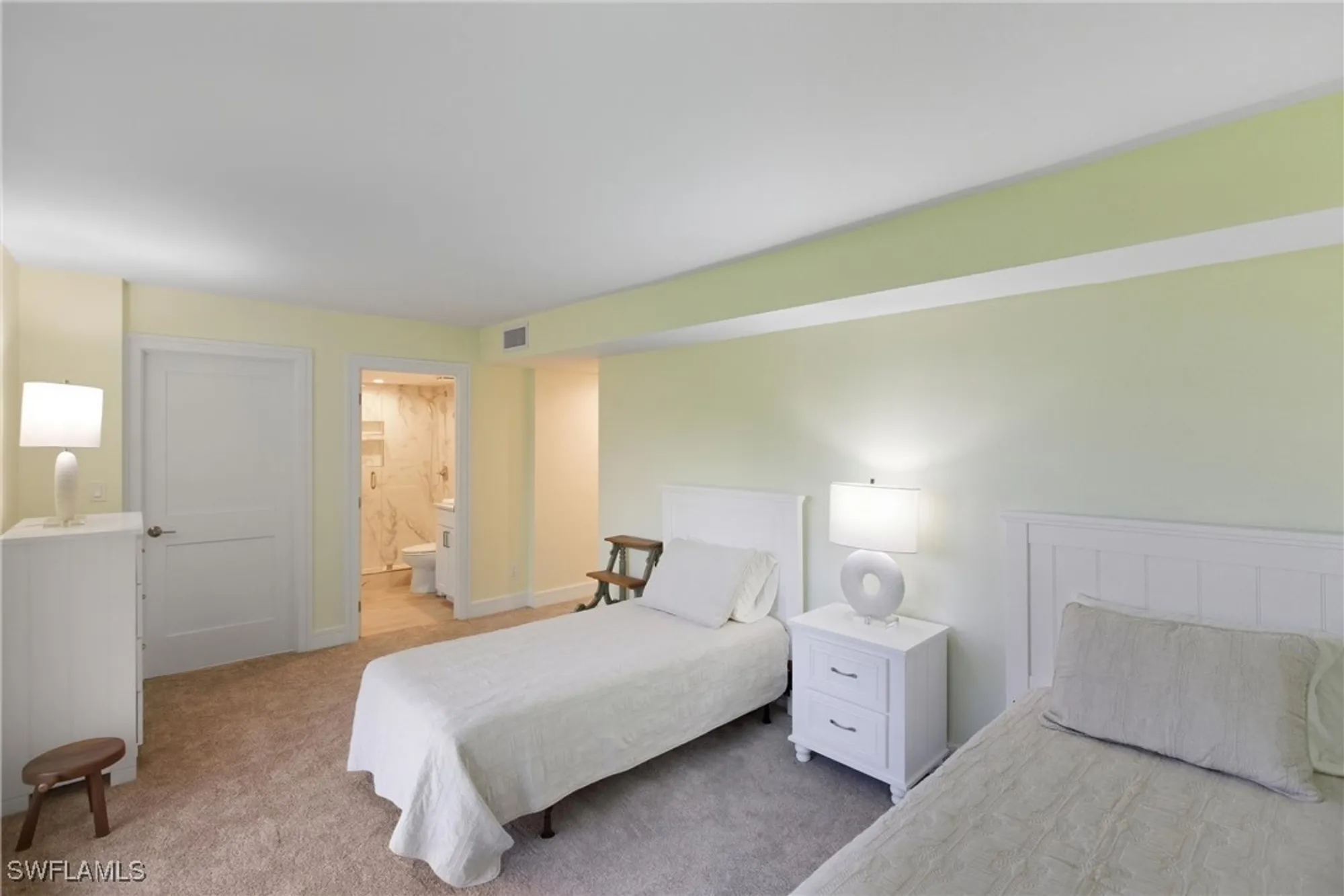 Property Slideshow image 27 of 49 | 2316 gulf shore blvd n # 411, Naples, FL, 34103