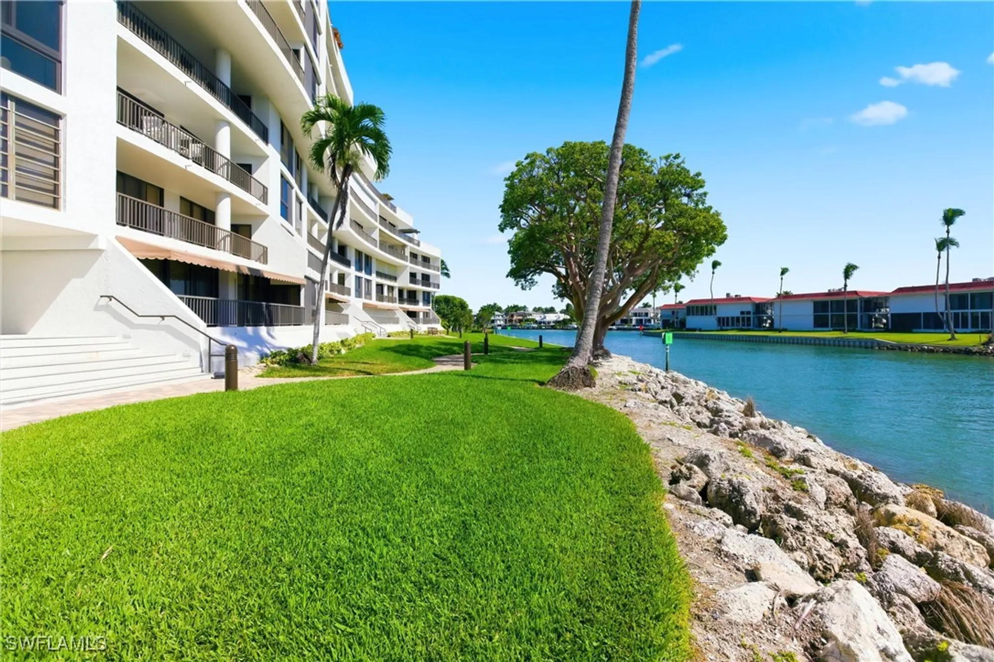 Property Slideshow image 44 of 49 | 2316 gulf shore blvd n # 411, Naples, FL, 34103
