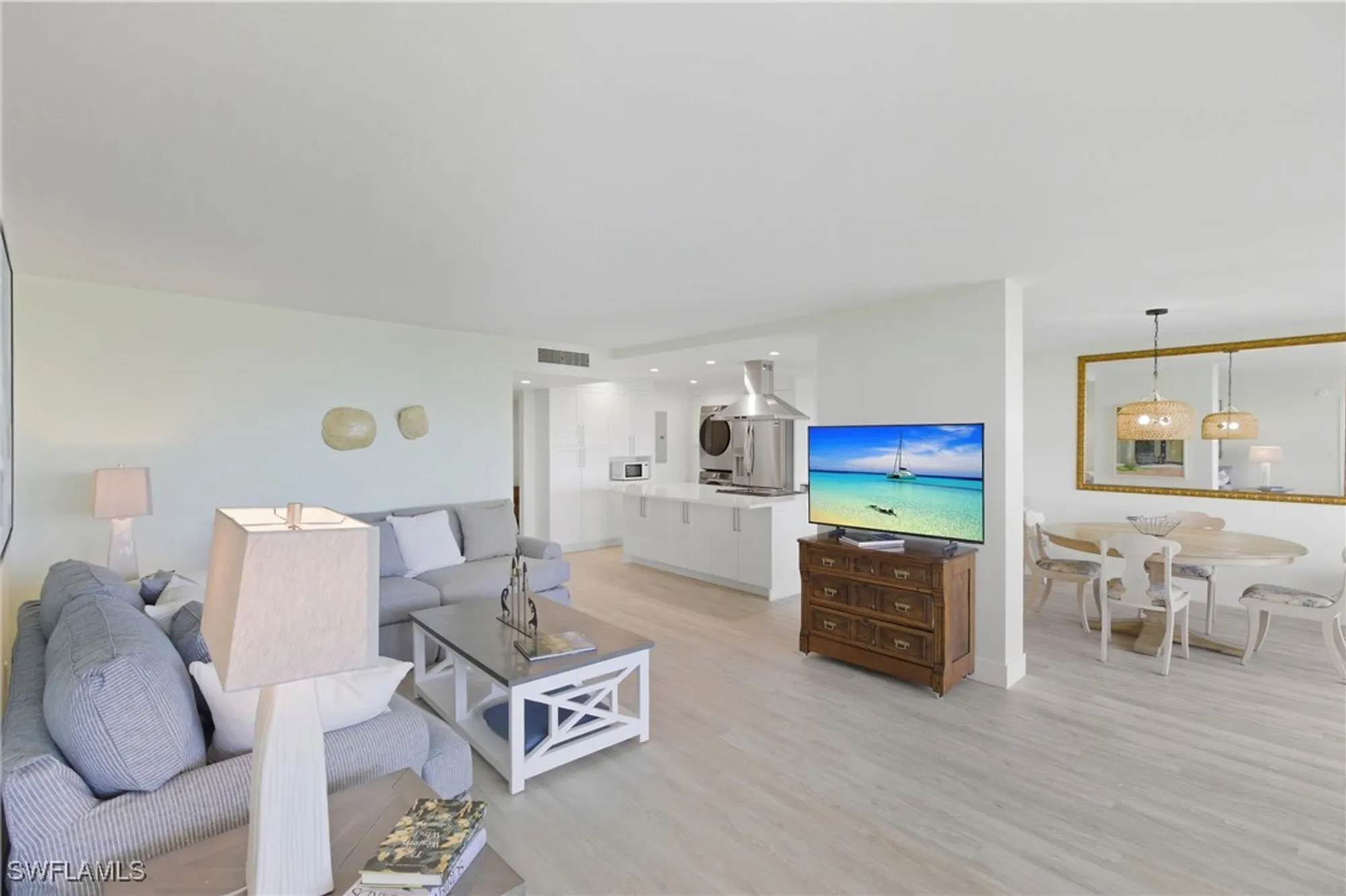 Property Slideshow image 4 of 49 | 2316 gulf shore blvd n # 411, Naples, FL, 34103