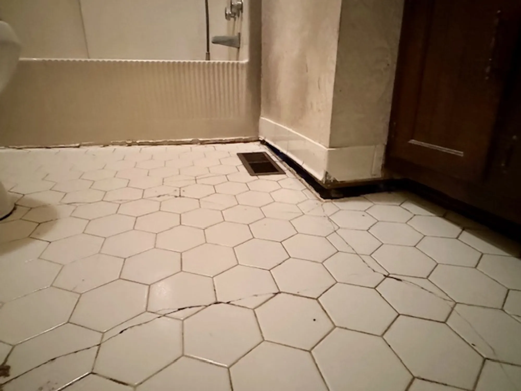 Property Slideshow image 15 of 21 | 220 richard burbydge, Williamsburg, VA, 23185