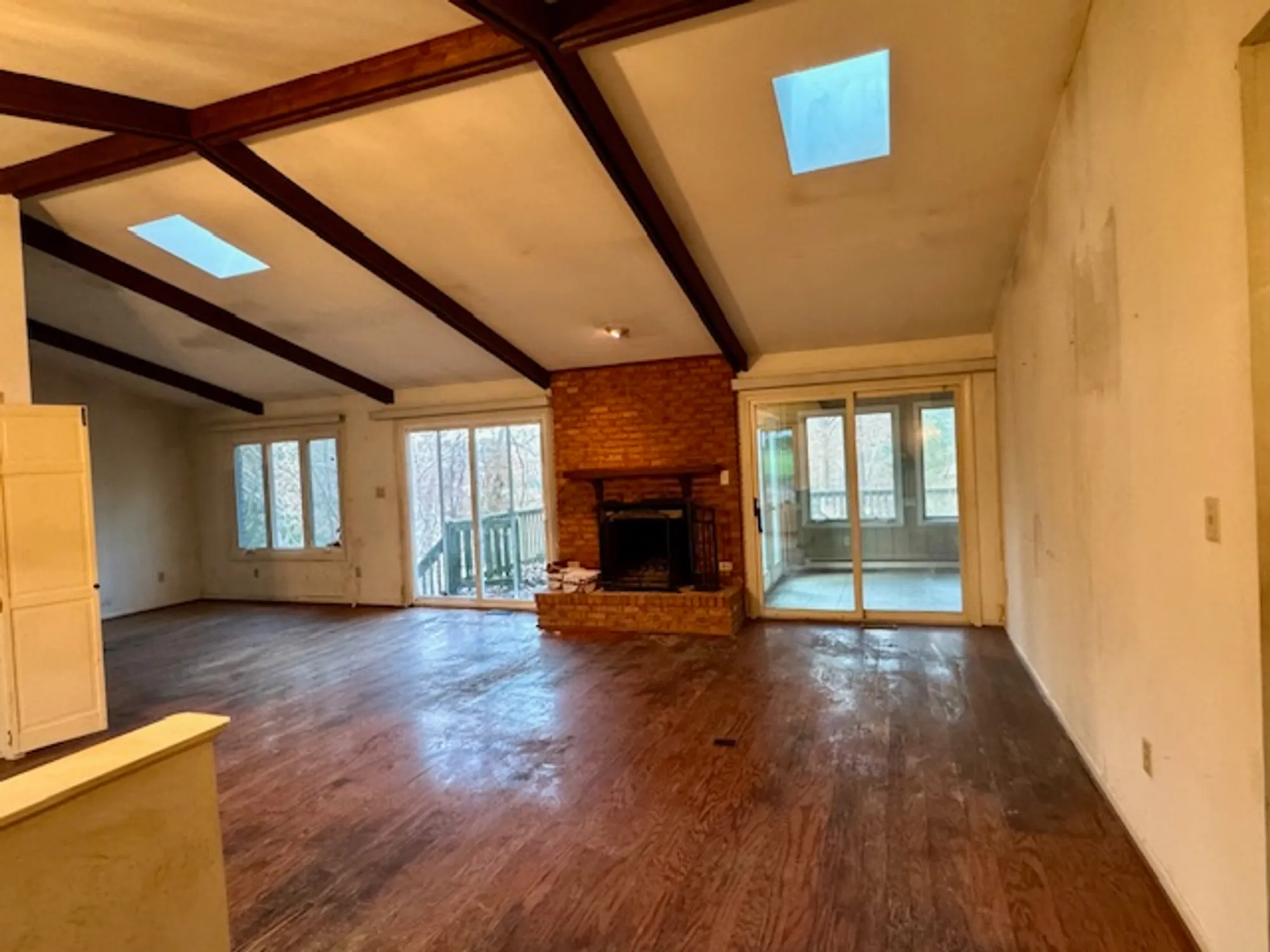 Property Slideshow image 4 of 21 | 220 richard burbydge, Williamsburg, VA, 23185