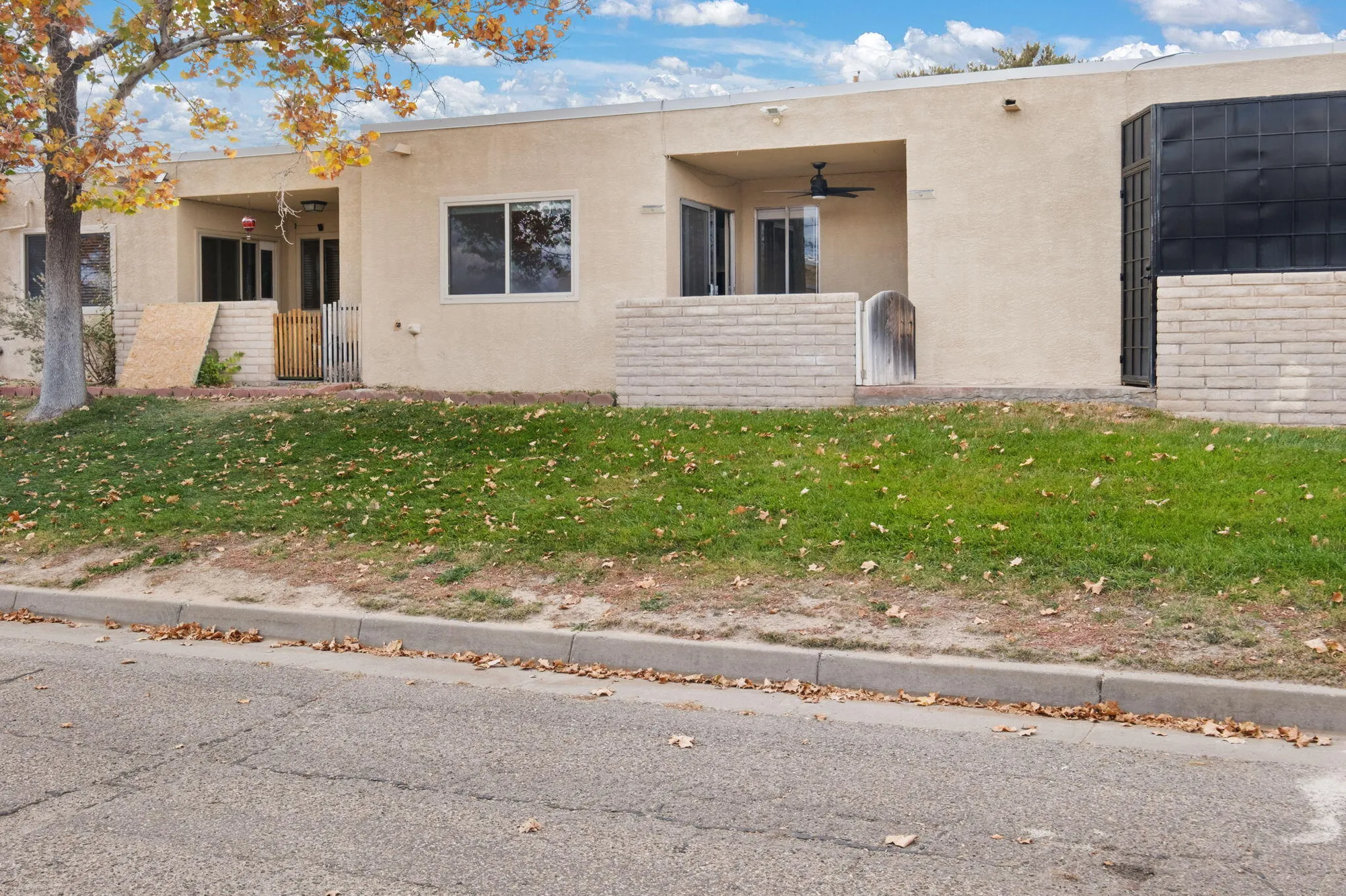 Property Slideshow image 17 of 18 | 1344 grande blvd g, Rio Rancho, NM, 87124