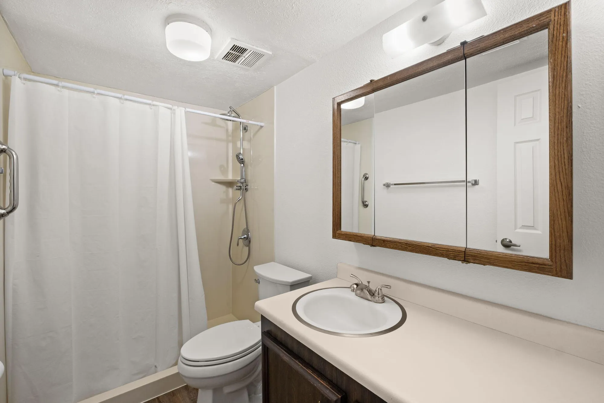 Property Slideshow image 13 of 18 | 1344 grande blvd g, Rio Rancho, NM, 87124
