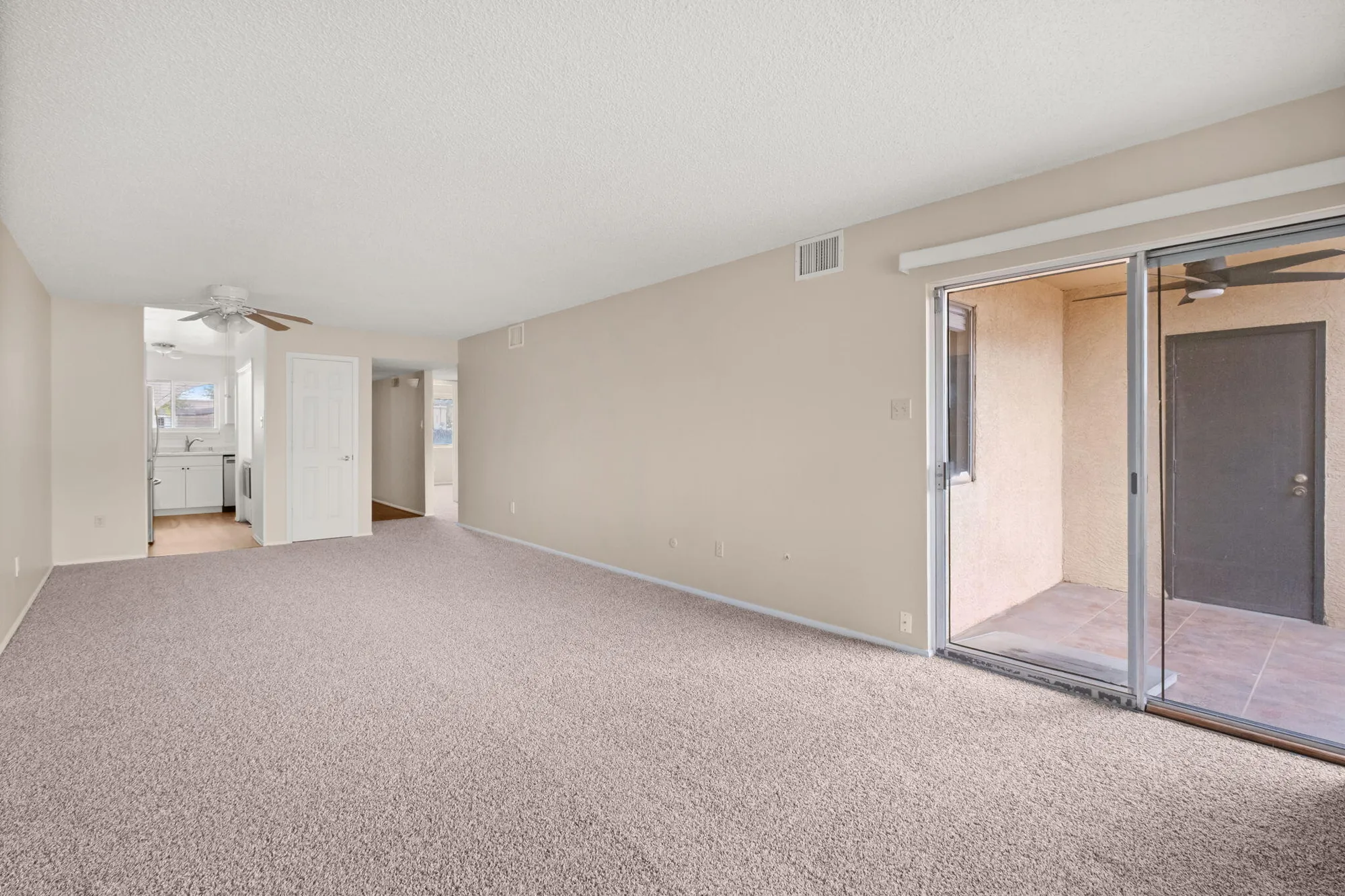 Property Slideshow image 6 of 18 | 1344 grande blvd g, Rio Rancho, NM, 87124