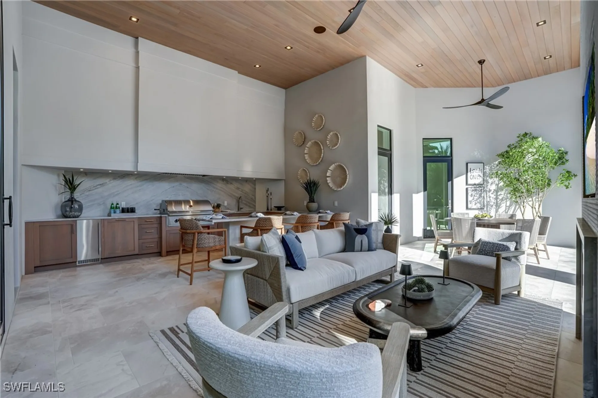 Property Slideshow image 16 of 51 | 436 putter point ct, Naples, FL, 34103