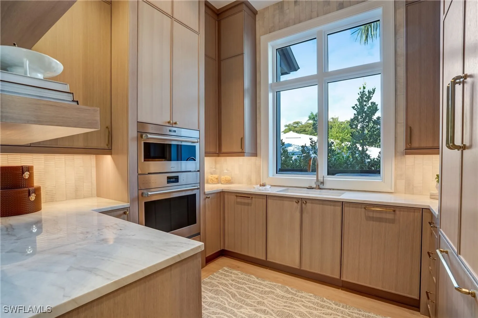 Property Slideshow image 13 of 51 | 436 putter point ct, Naples, FL, 34103