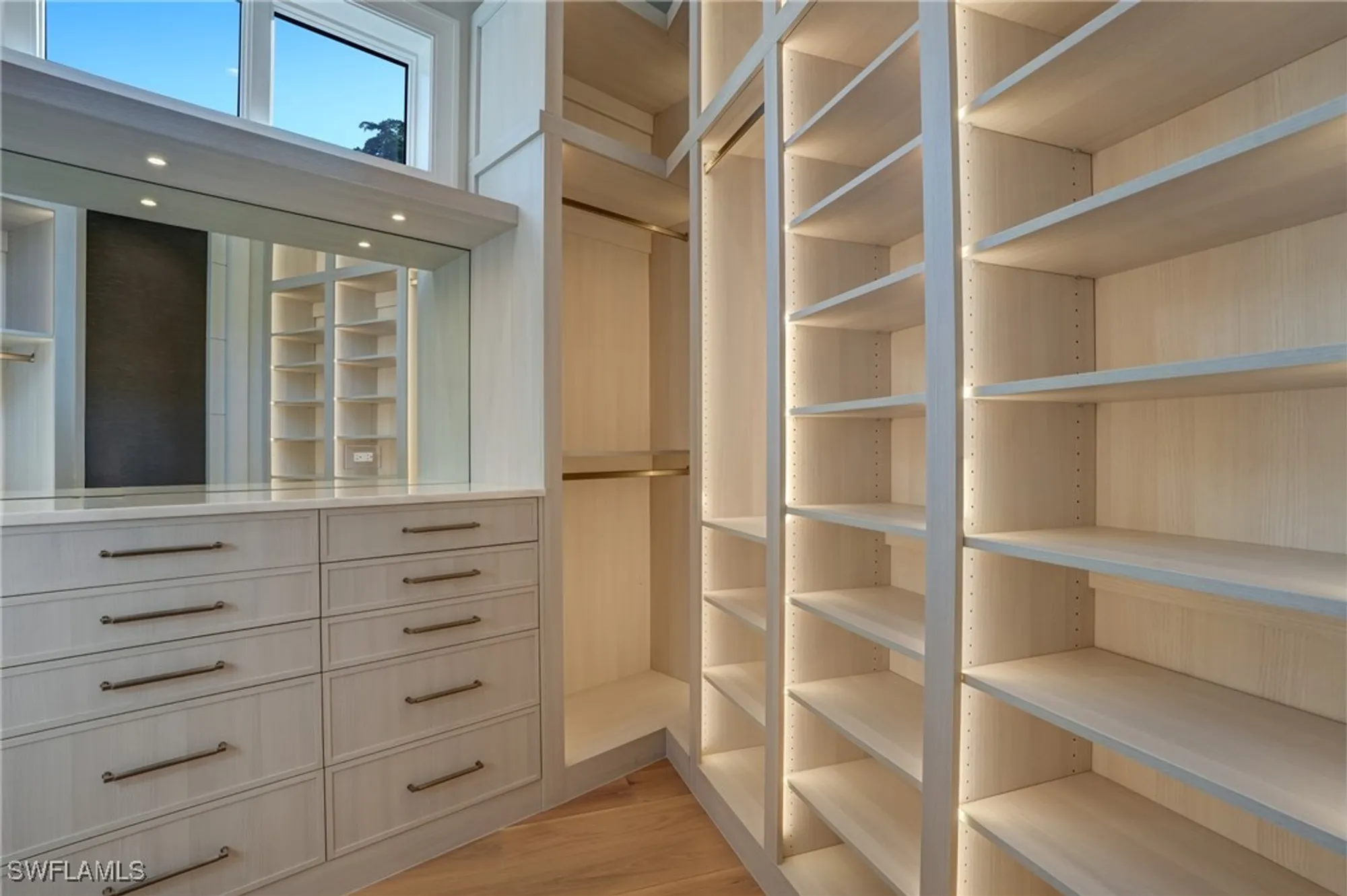 Property Slideshow image 24 of 51 | 436 putter point ct, Naples, FL, 34103