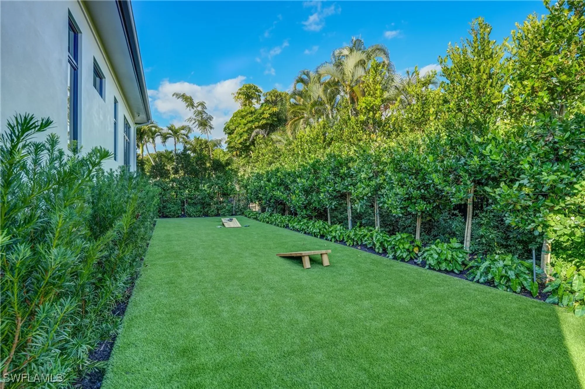 Property Slideshow image 45 of 51 | 436 putter point ct, Naples, FL, 34103