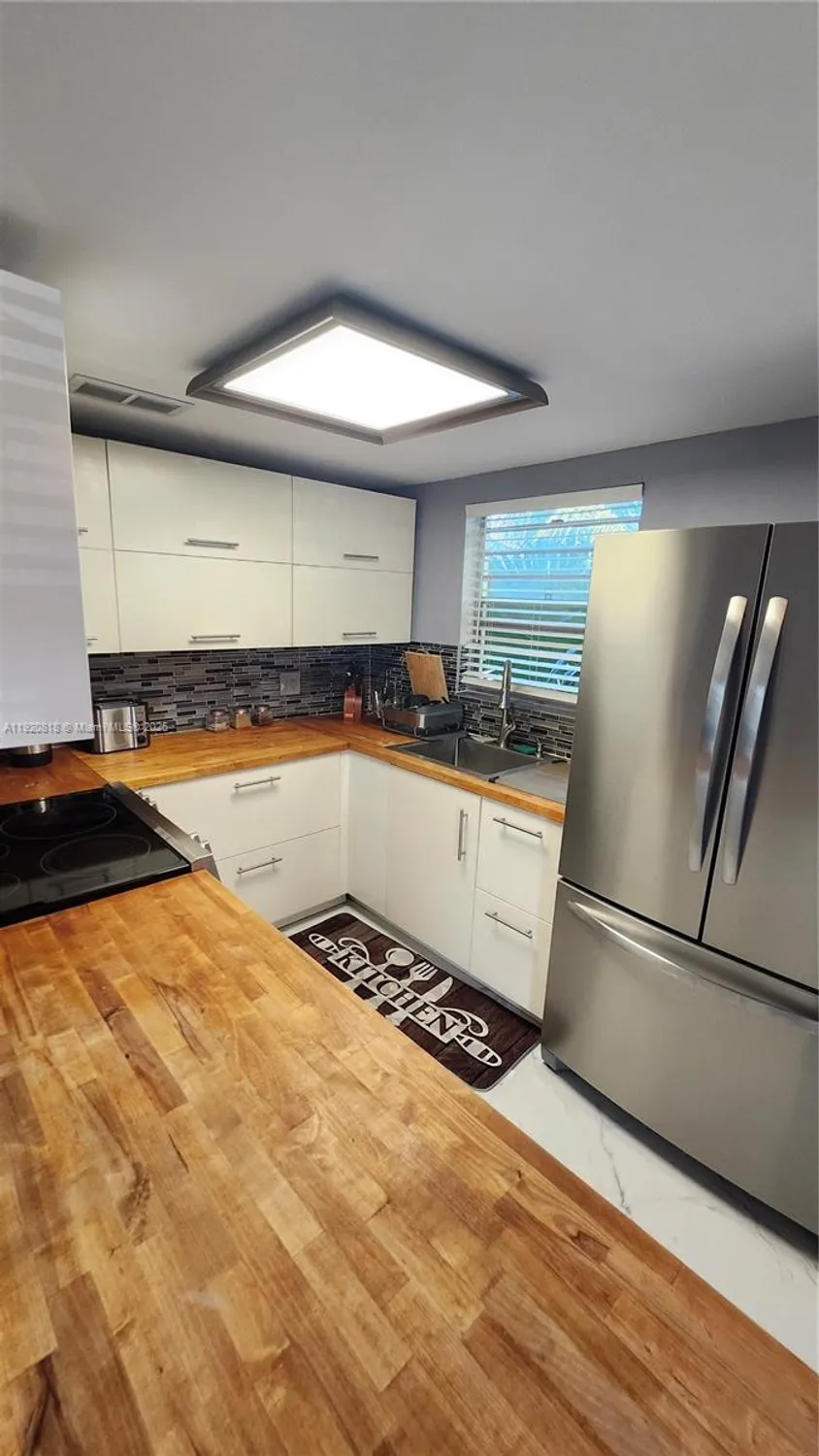 Property Slideshow image 5 of 53 | 253 prescott m # 253, Deerfield Beach, FL, 33442