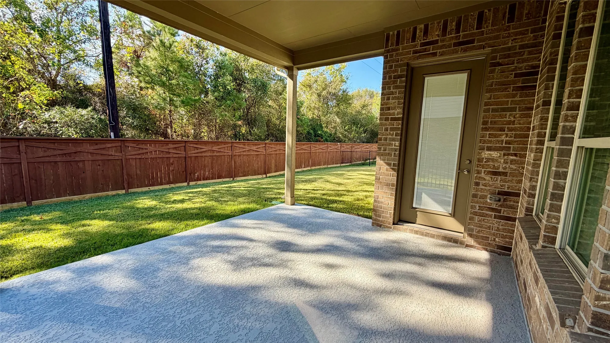 Property Slideshow image 46 of 48 | 309 gotland russ ln, The Woodlands, TX, 77382