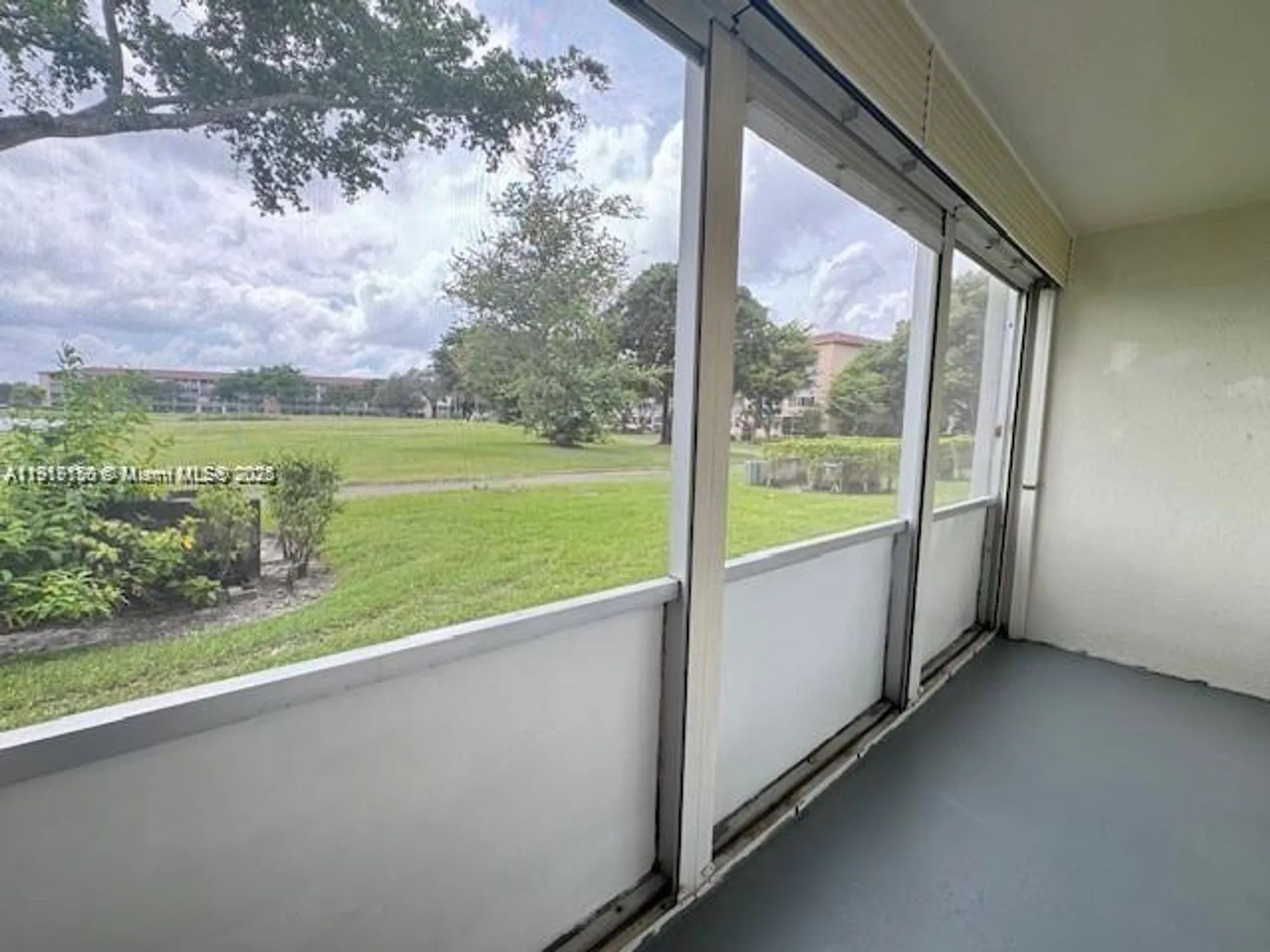 Property Slideshow image 11 of 12 | 300 sw 134th way apt 107e, Pembroke Pines, FL, 33027