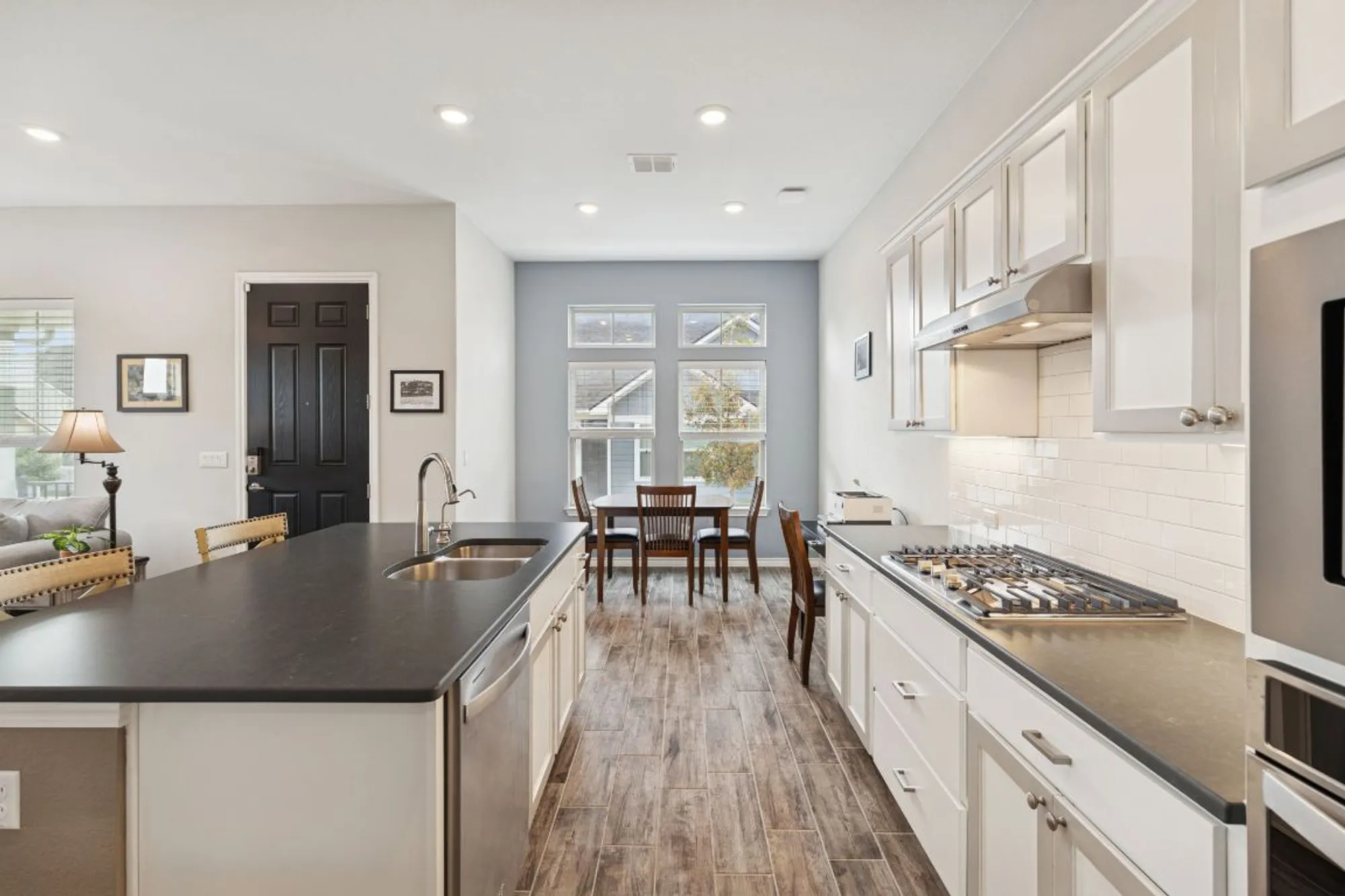 Property Slideshow image 15 of 40 | 105 lafitte dr # 101, San Marcos, TX, 78666