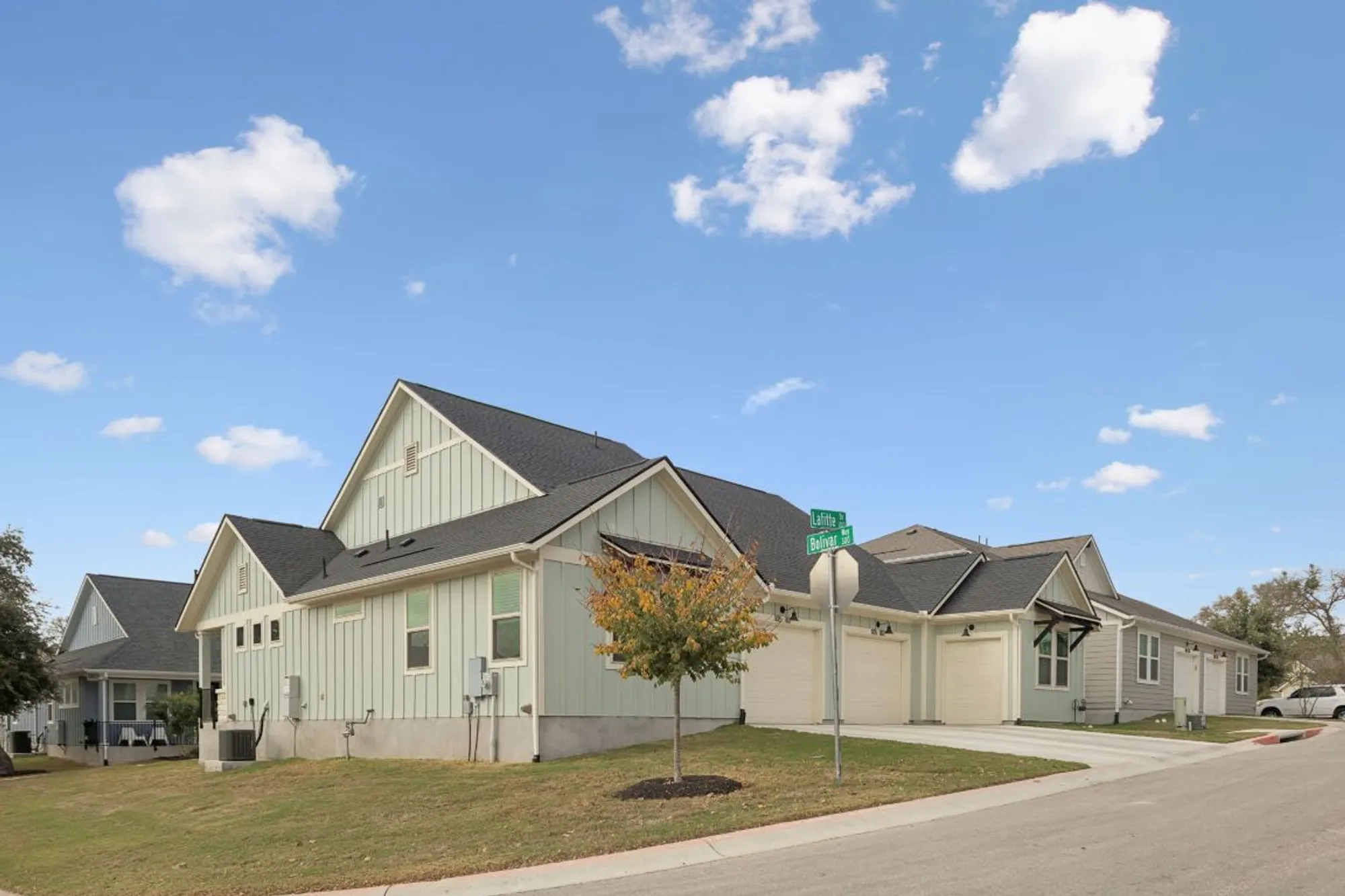 Property Slideshow image 31 of 40 | 105 lafitte dr # 101, San Marcos, TX, 78666