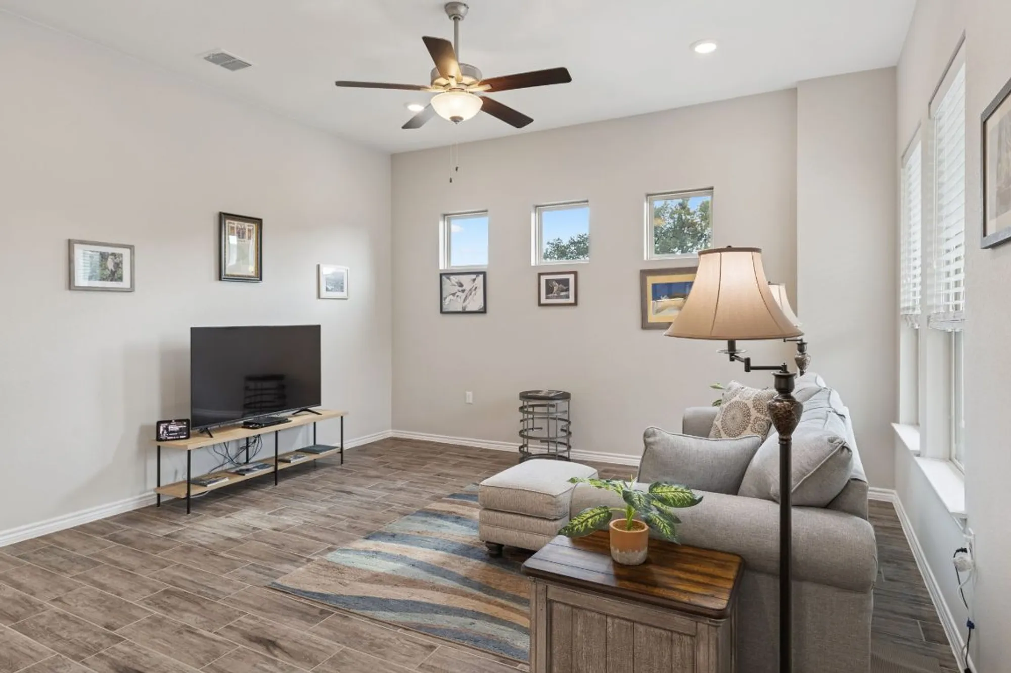 Property Slideshow image 7 of 40 | 105 lafitte dr # 101, San Marcos, TX, 78666