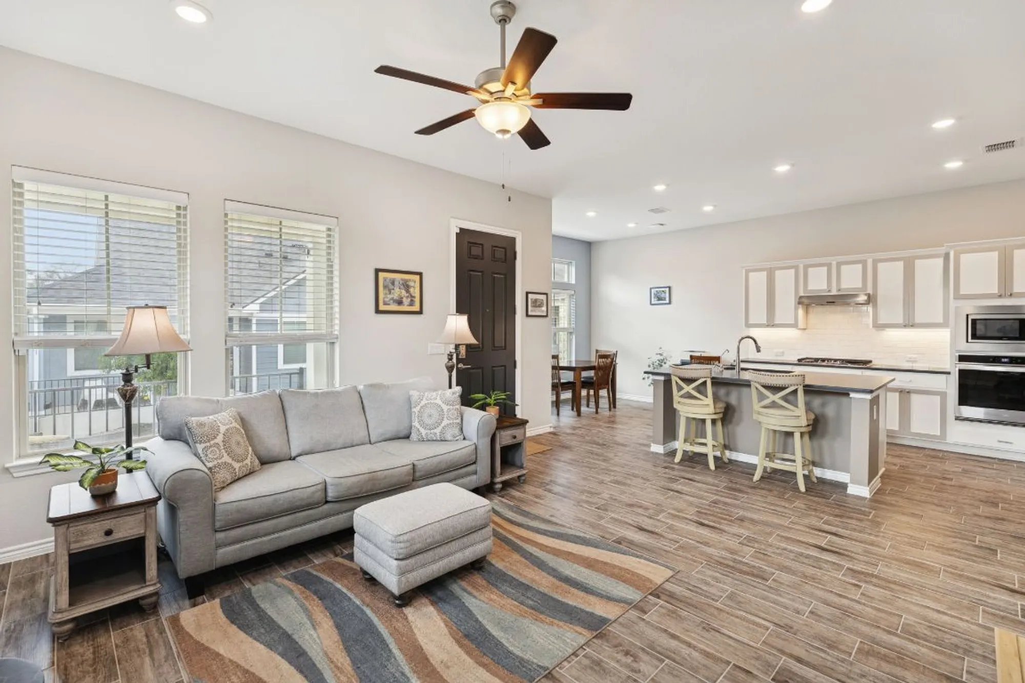 Property Slideshow image 8 of 40 | 105 lafitte dr # 101, San Marcos, TX, 78666