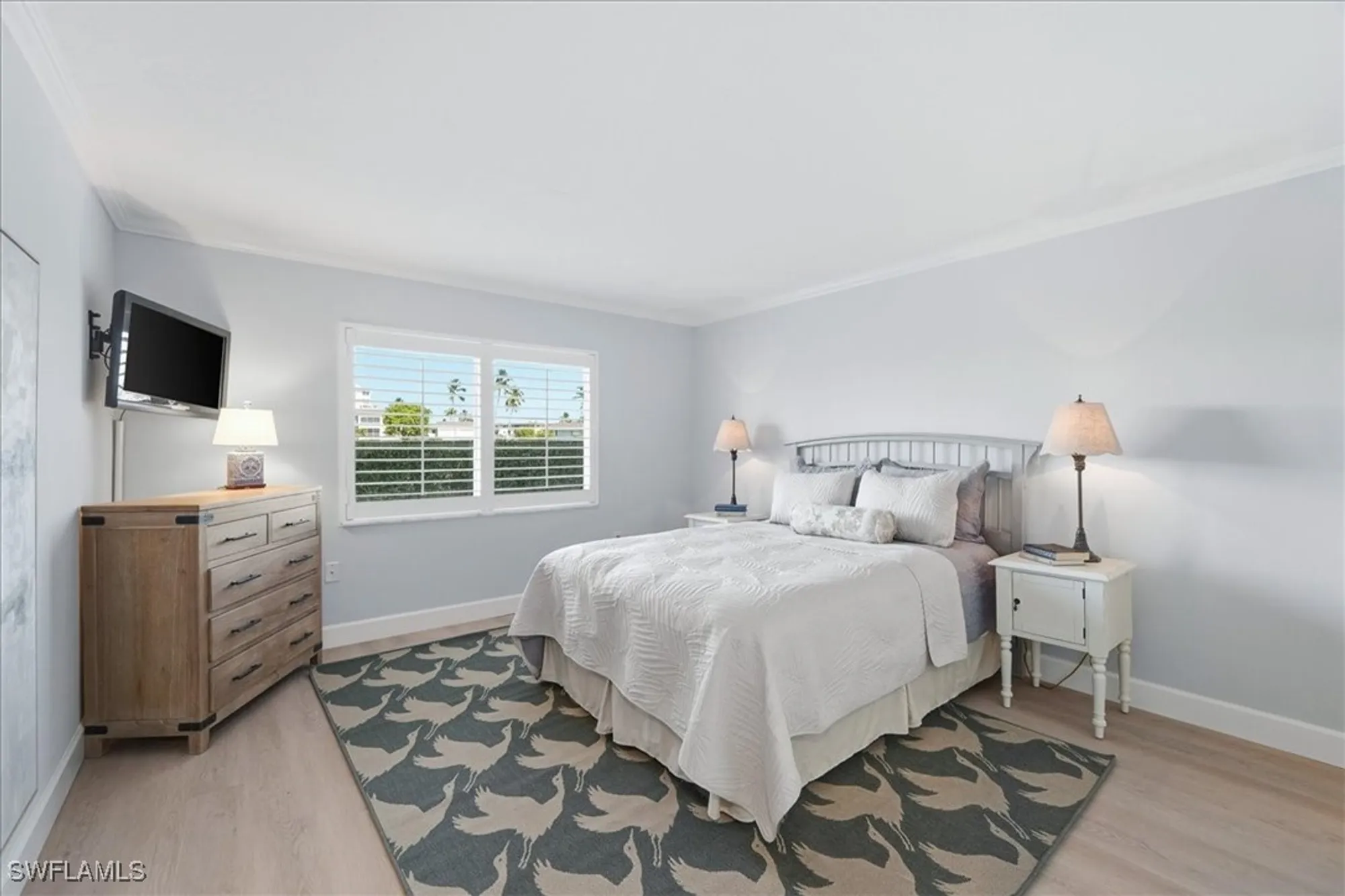 Property Slideshow image 22 of 36 | 3200 gulf shore blvd 105, Naples, FL, 34103