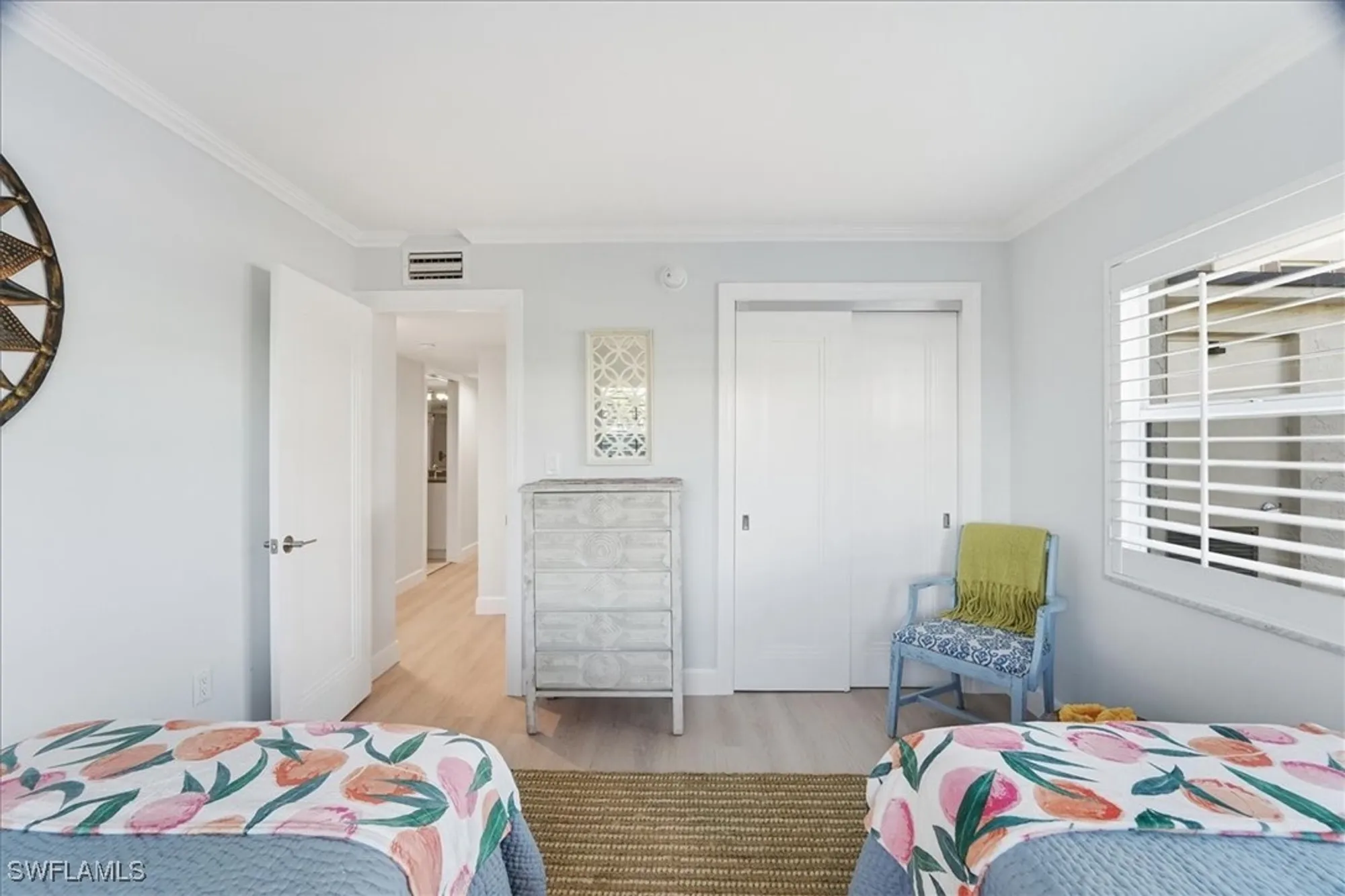 Property Slideshow image 23 of 36 | 3200 gulf shore blvd 105, Naples, FL, 34103