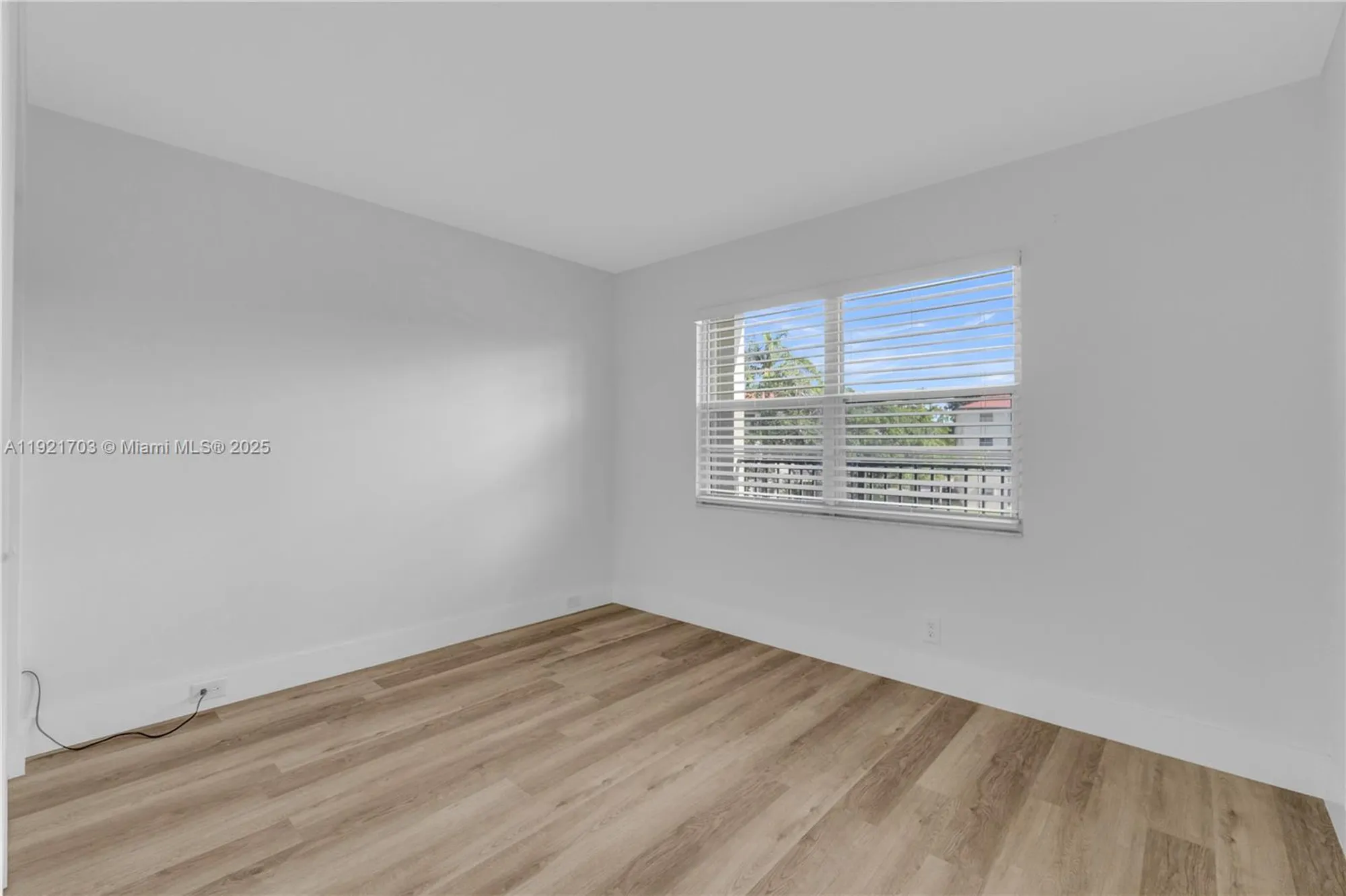 Property Slideshow image 35 of 55 | 12950 sw 13th st 309d, Pembroke Pines, FL, 33027