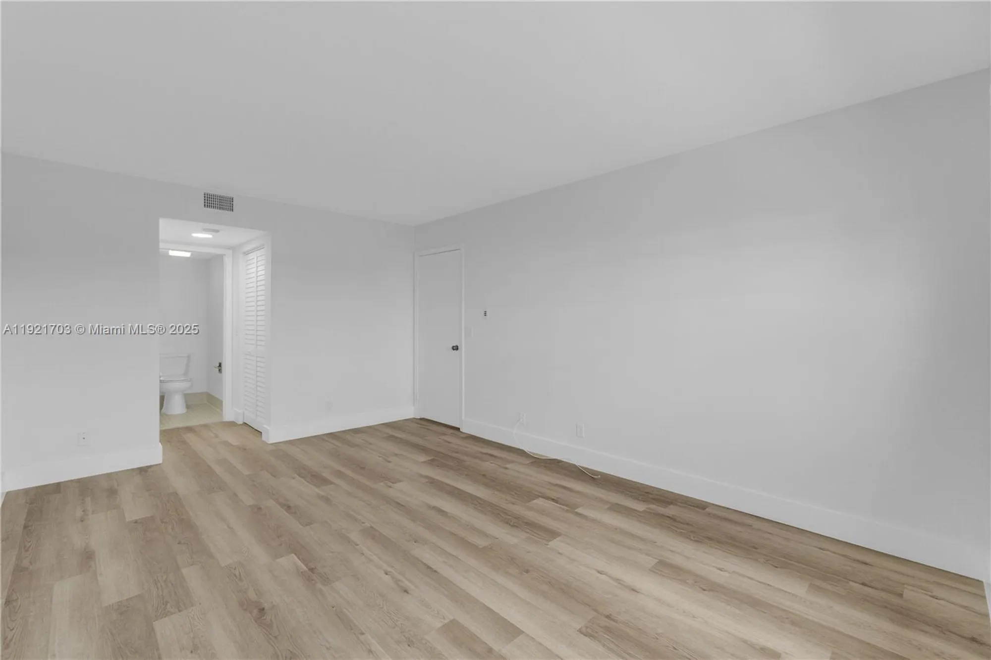 Property Slideshow image 37 of 55 | 12950 sw 13th st 309d, Pembroke Pines, FL, 33027