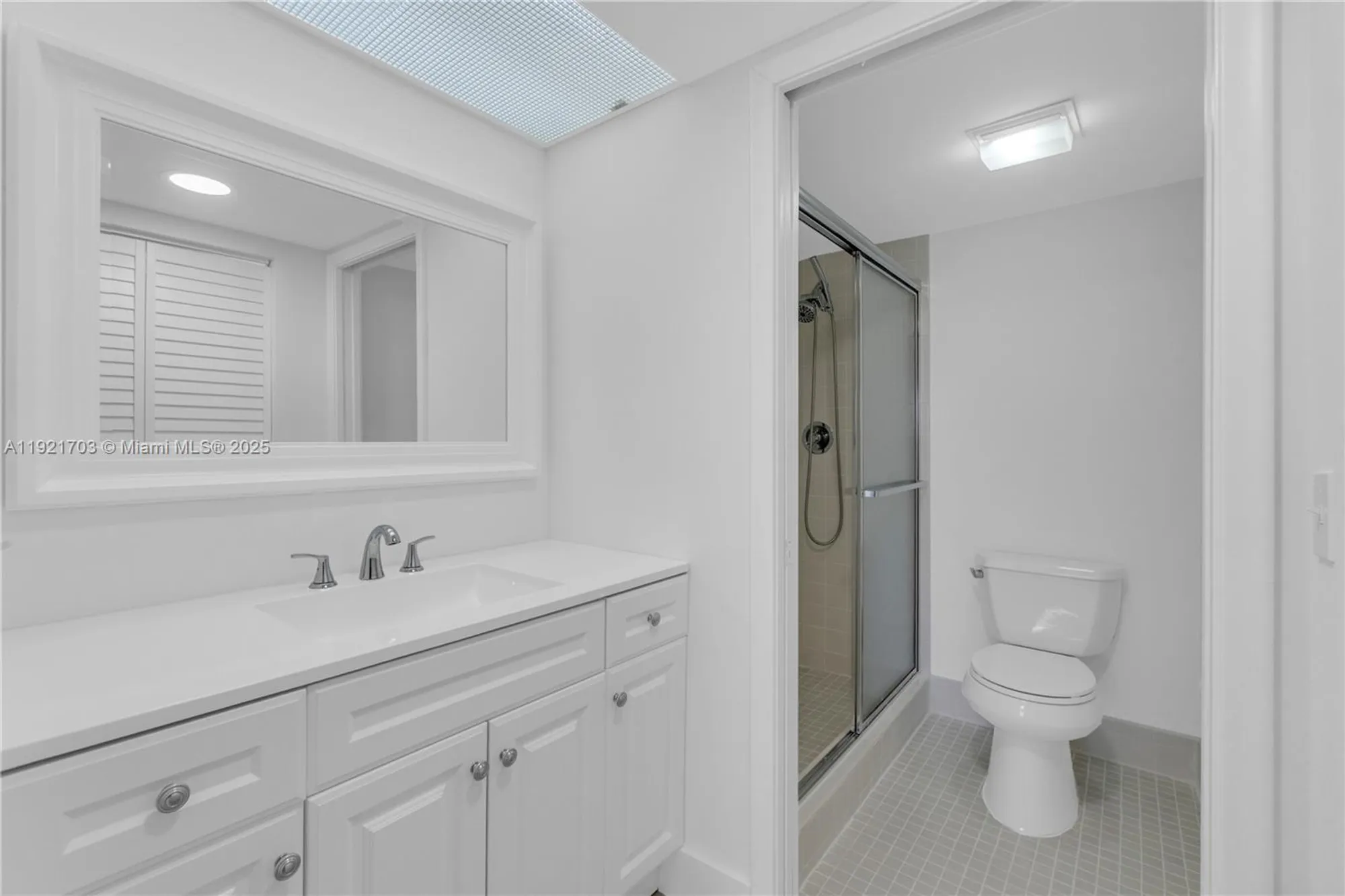 Property Slideshow image 38 of 55 | 12950 sw 13th st 309d, Pembroke Pines, FL, 33027