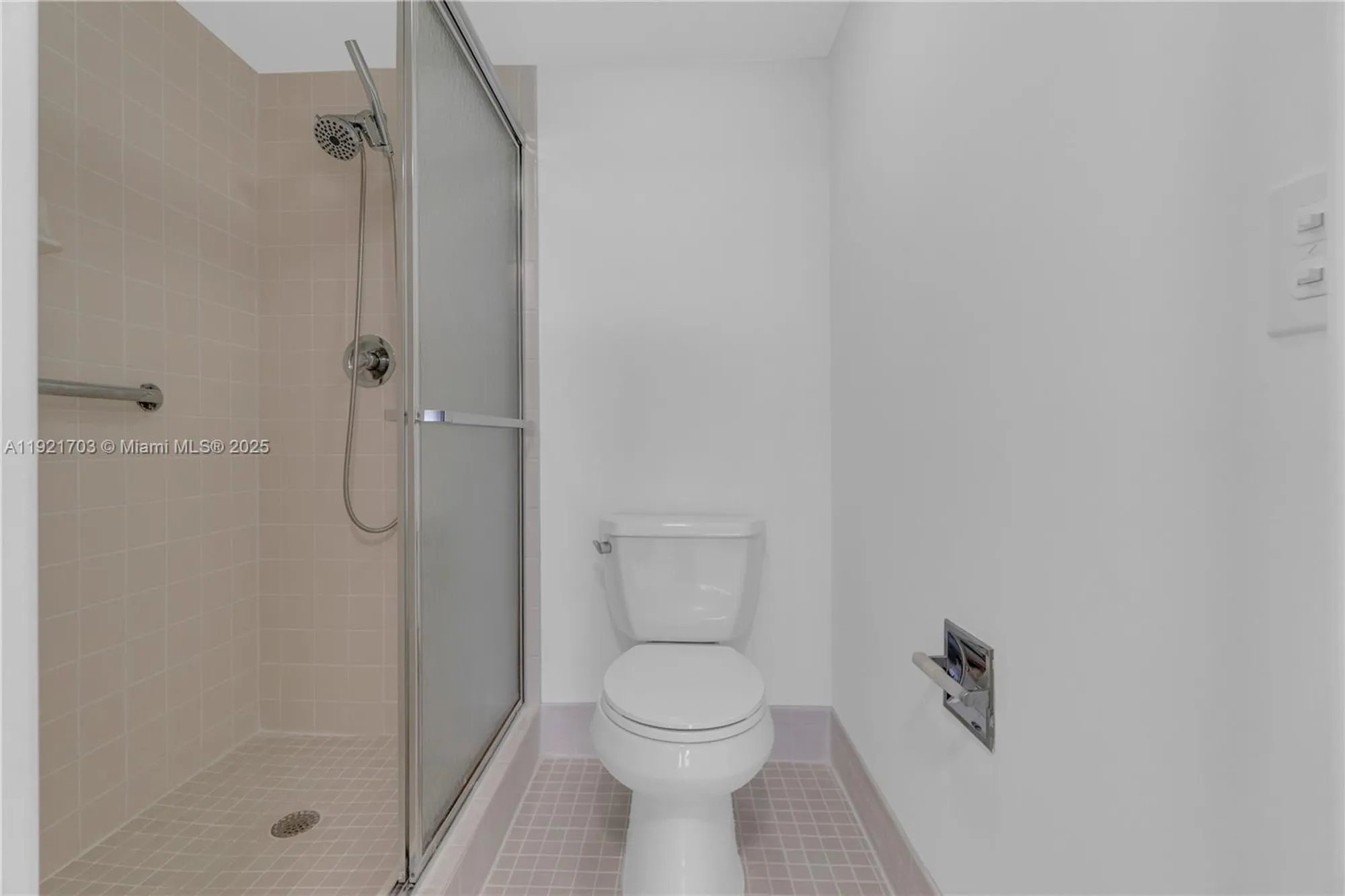 Property Slideshow image 39 of 55 | 12950 sw 13th st 309d, Pembroke Pines, FL, 33027