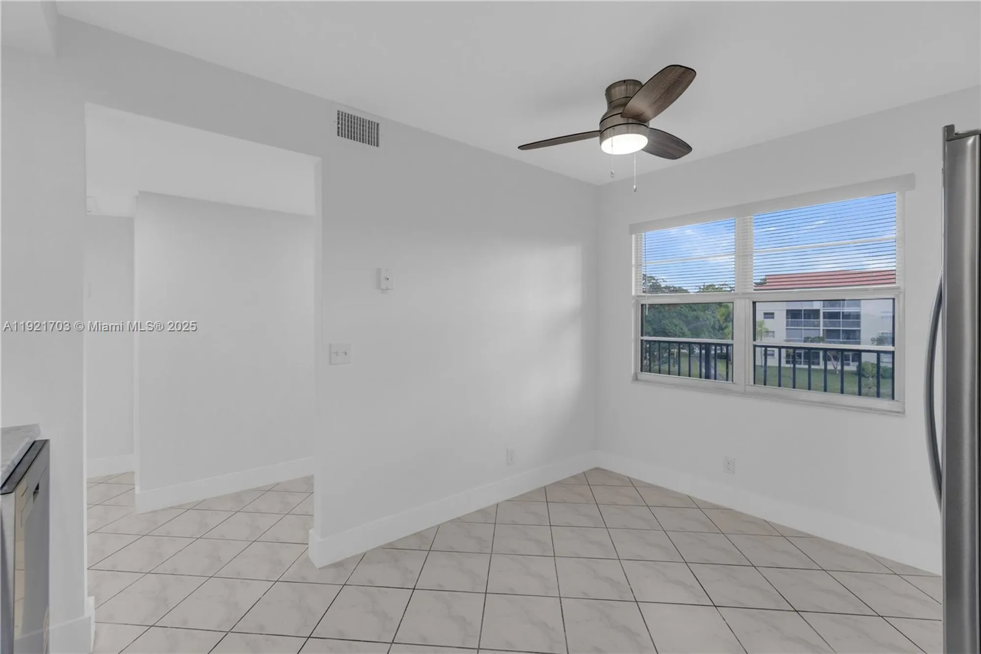 Property Slideshow image 9 of 55 | 12950 sw 13th st 309d, Pembroke Pines, FL, 33027