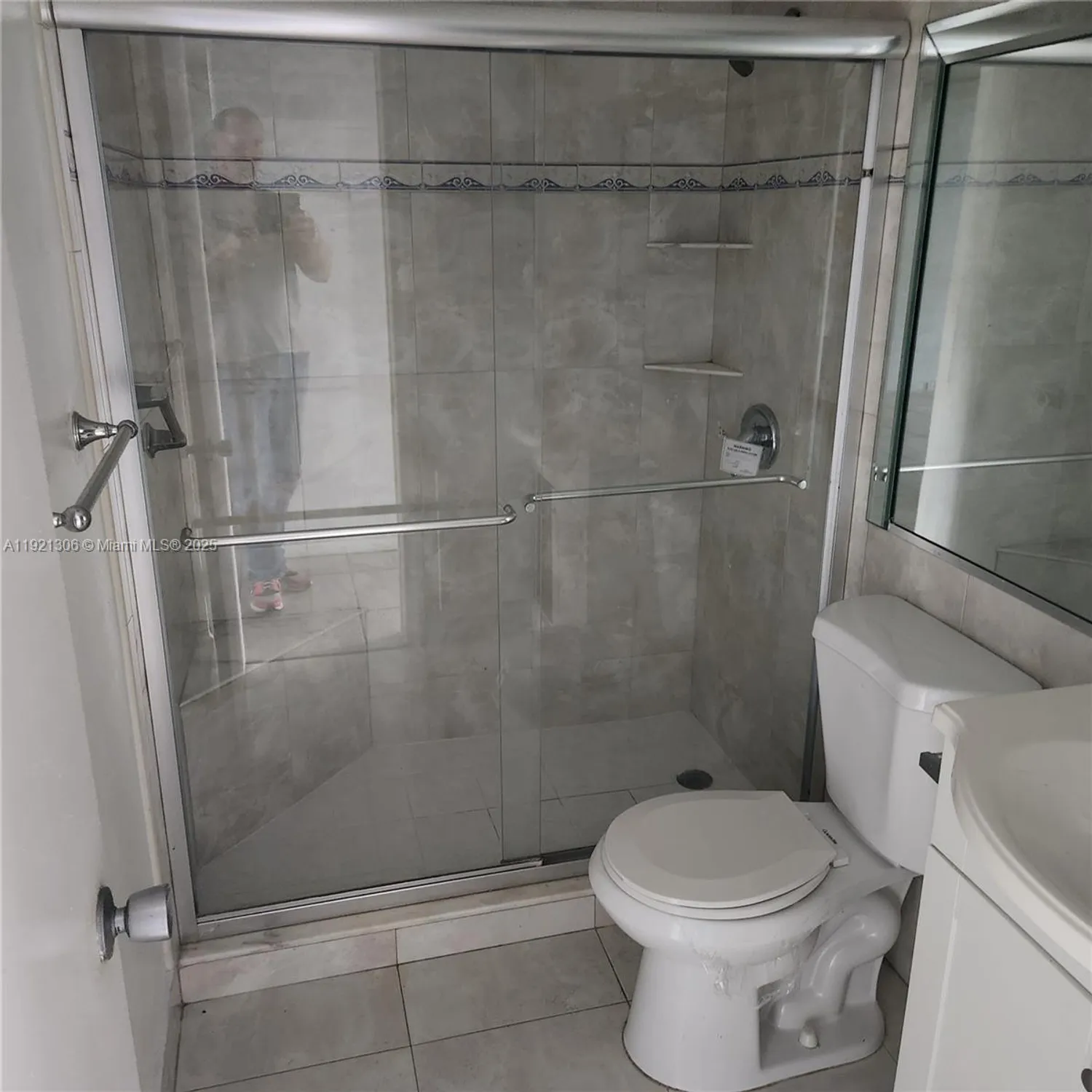 Property Slideshow image 7 of 11 | 339 southampton b # 339, West Palm Beach, FL, 33417