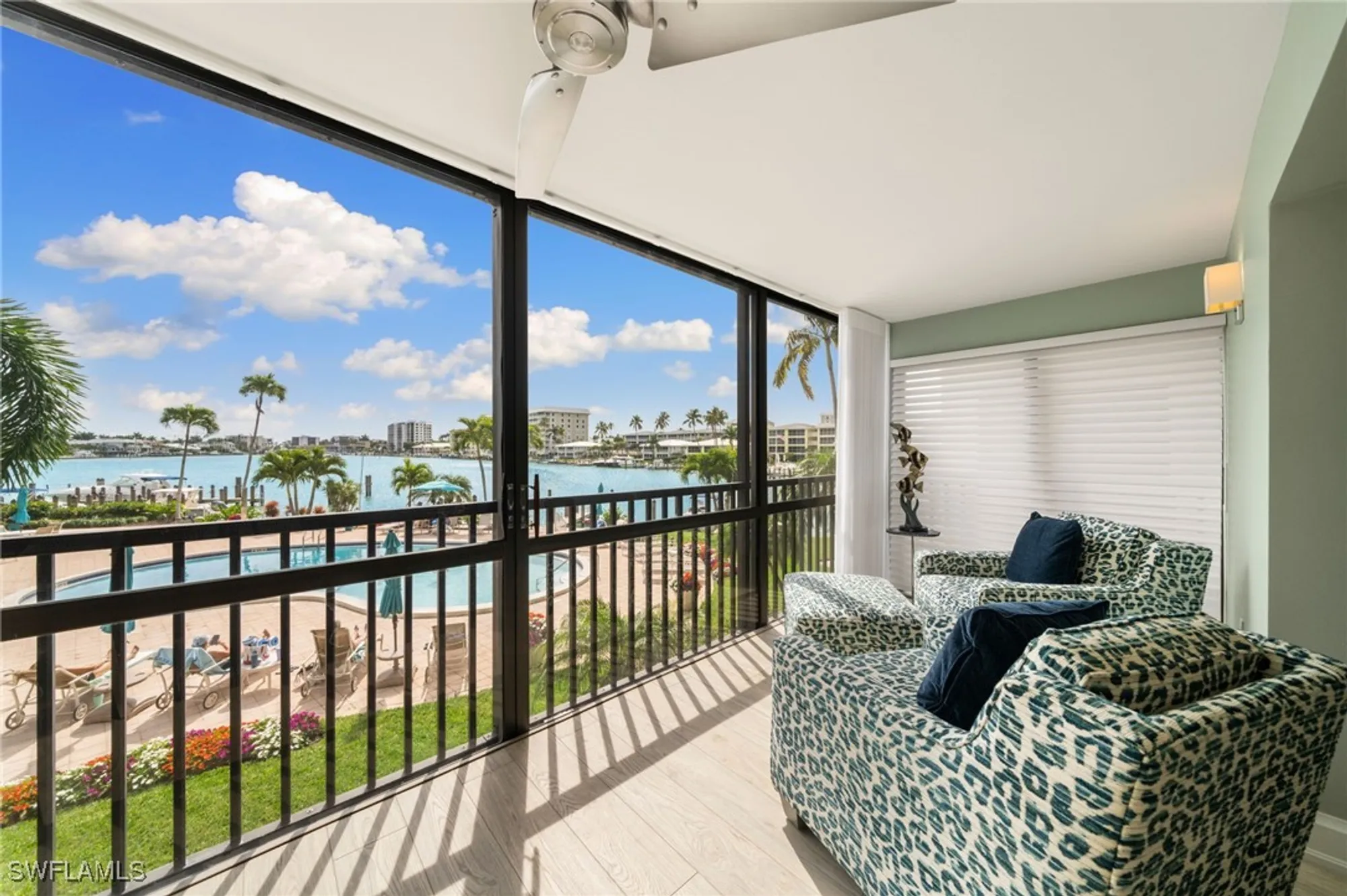 Property Slideshow image 1 of 39 | 222 harbour dr apt 207, Naples, FL, 34103