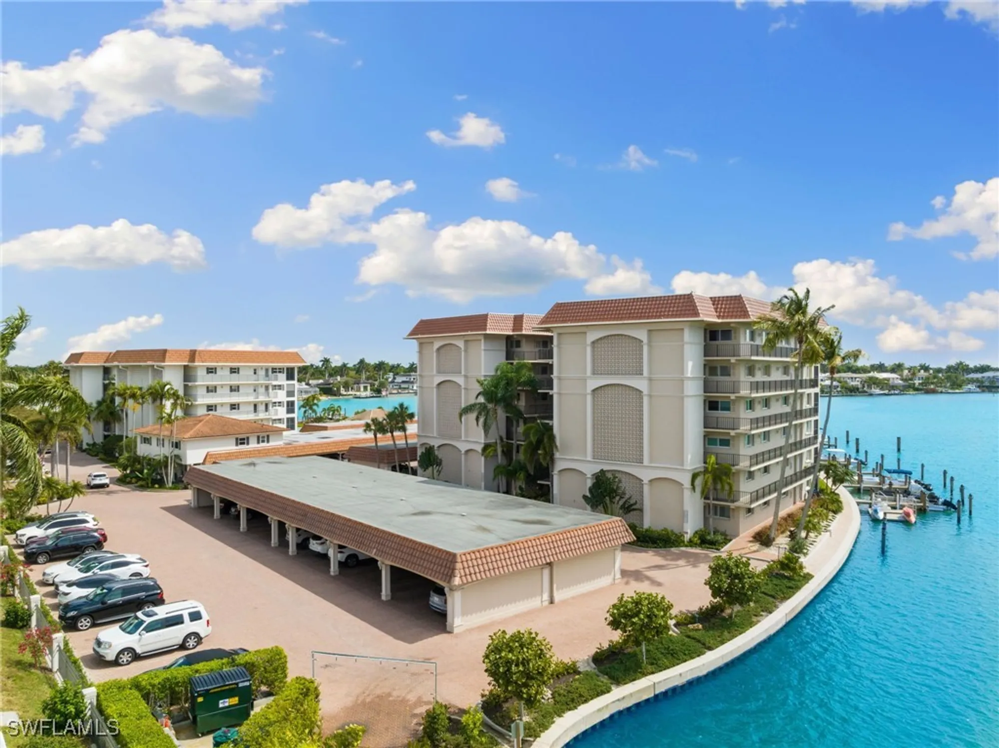 Property Slideshow image 32 of 39 | 222 harbour dr apt 207, Naples, FL, 34103