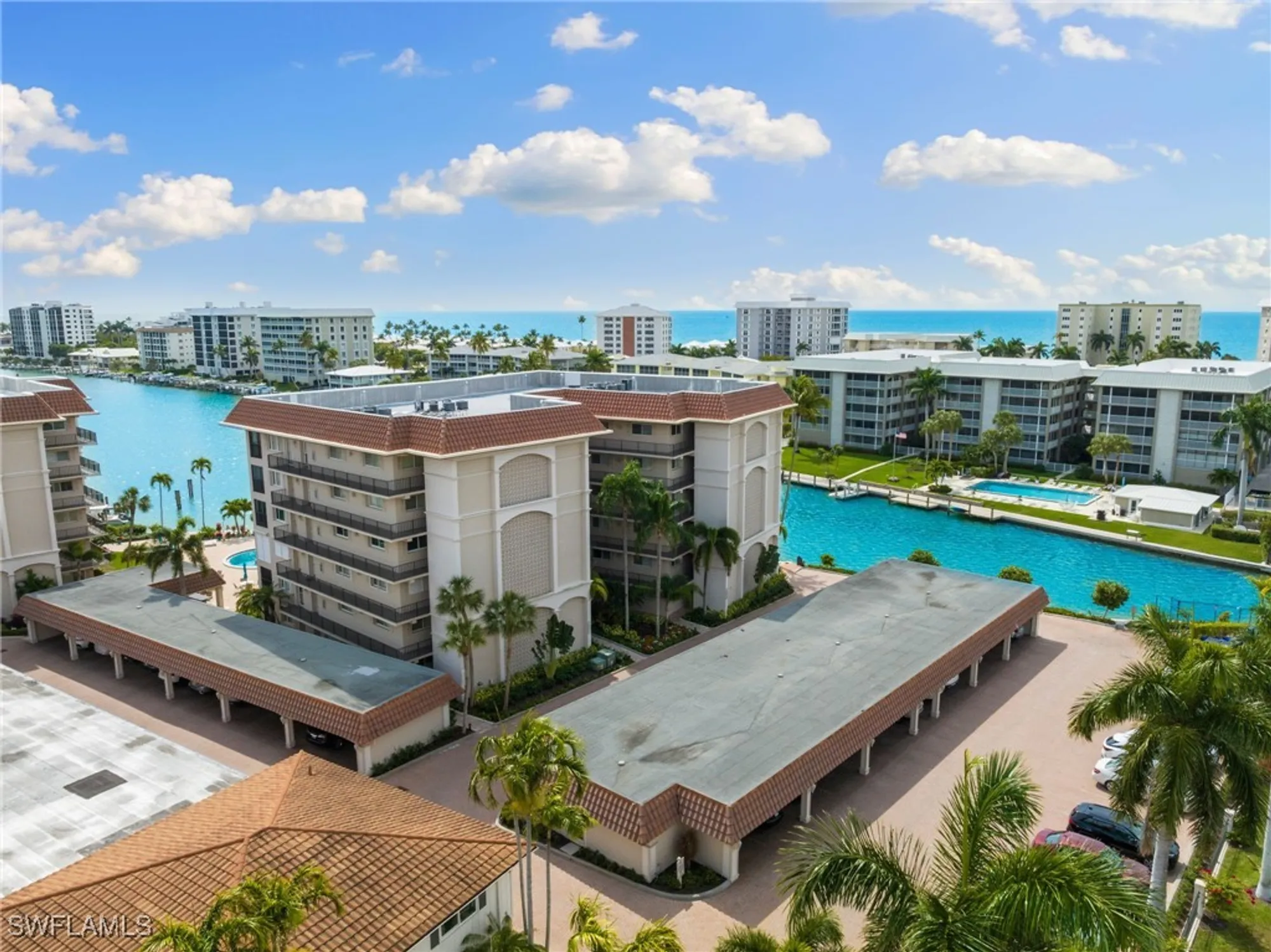 Property Slideshow image 33 of 39 | 222 harbour dr apt 207, Naples, FL, 34103