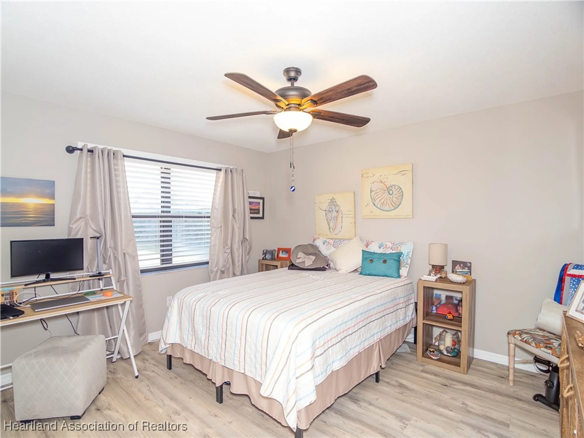 Property Slideshow image 21 of 45 | 3010 sugar pine cir, Sebring, FL, 33872
