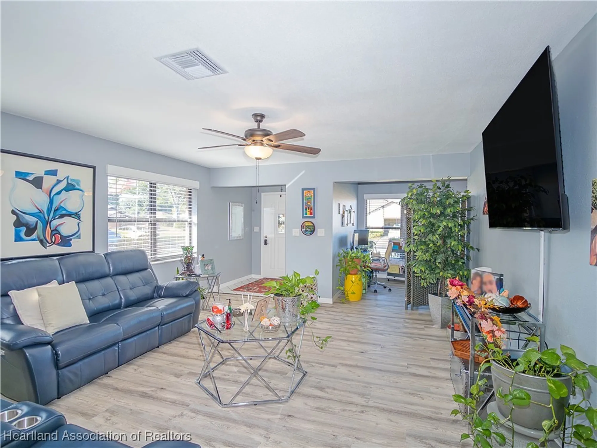 Property Slideshow image 7 of 45 | 3010 sugar pine cir, Sebring, FL, 33872