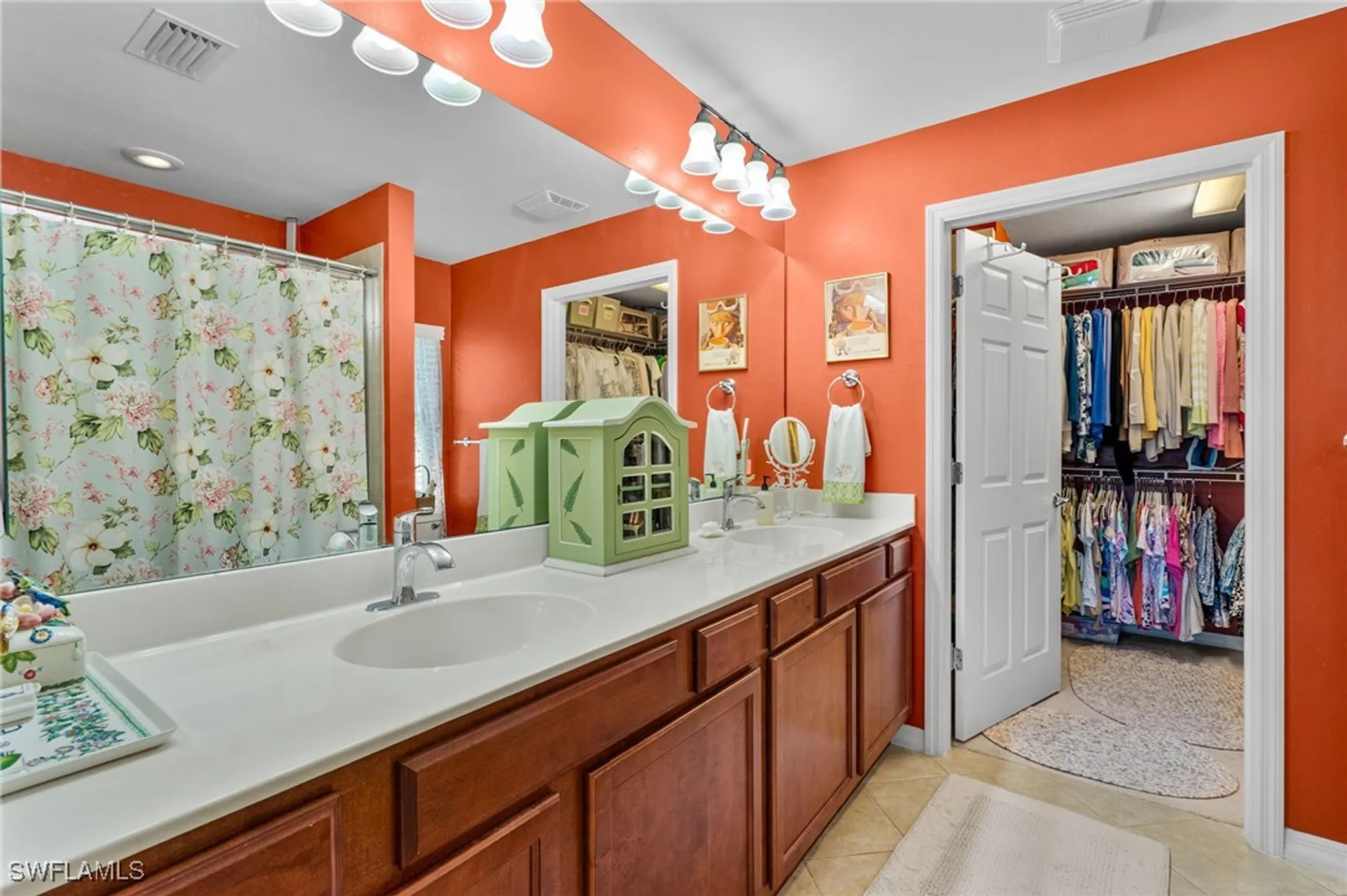 Property Slideshow image 12 of 21 | 8700 querce ct, Naples, FL, 34114