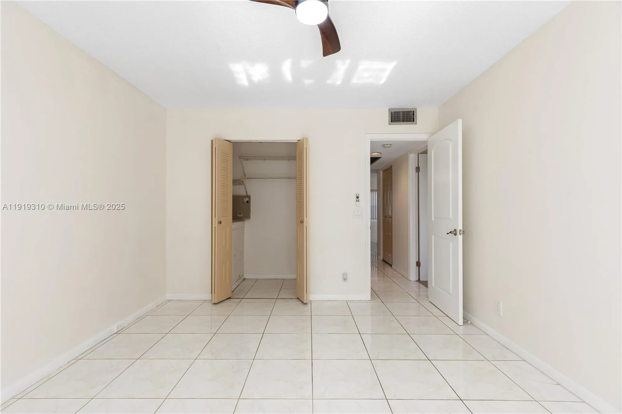 Property Slideshow image 15 of 27 | 13250 sw 4th ct 401g, Pembroke Pines, FL, 33027