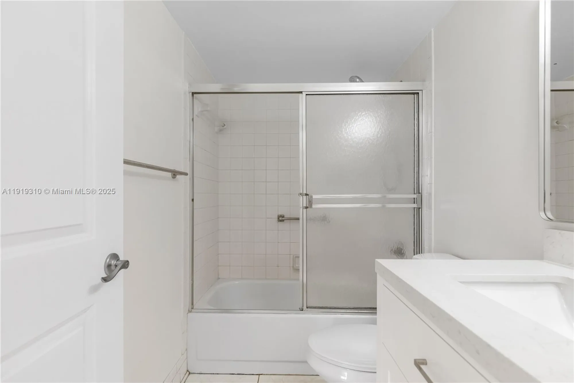 Property Slideshow image 18 of 27 | 13250 sw 4th ct 401g, Pembroke Pines, FL, 33027