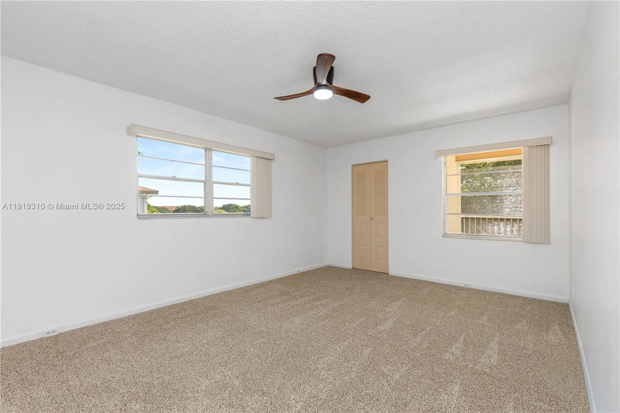 Property Slideshow image 13 of 27 | 13250 sw 4th ct 401g, Pembroke Pines, FL, 33027