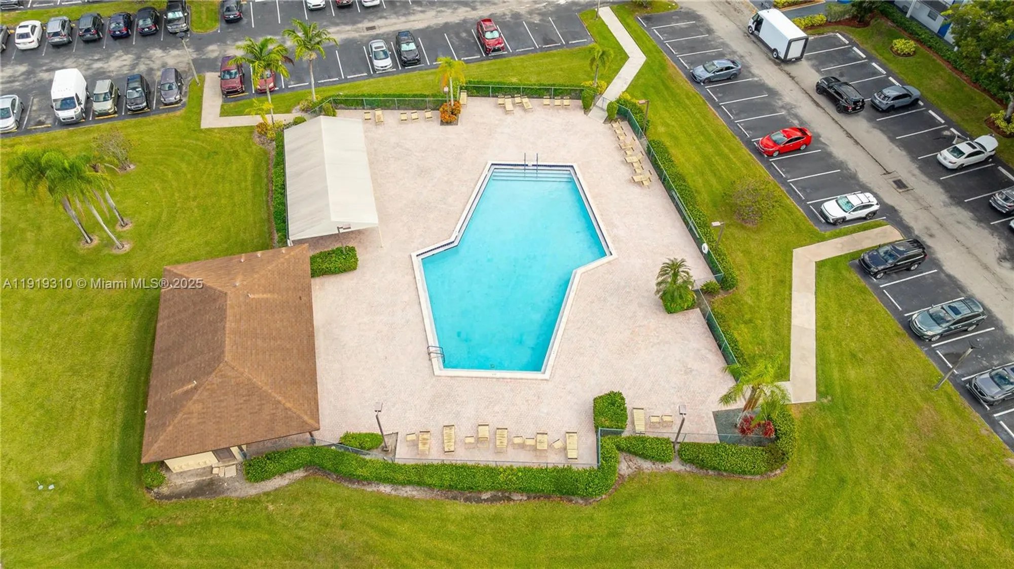 Property Slideshow image 26 of 27 | 13250 sw 4th ct 401g, Pembroke Pines, FL, 33027