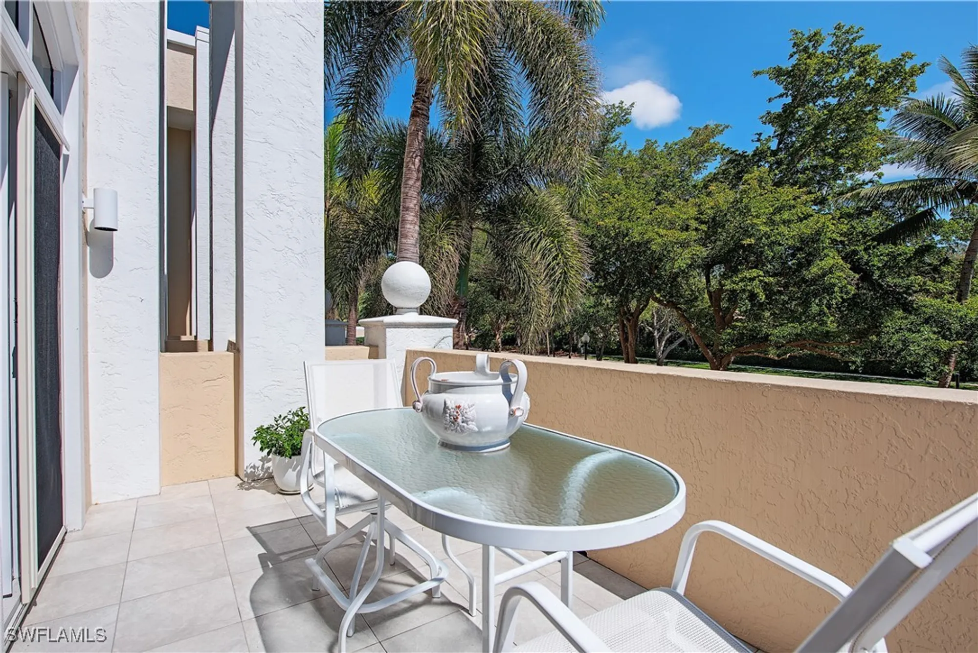 Property Slideshow image 14 of 33 | 7041 pelican bay blvd # v1, Naples, FL, 34108