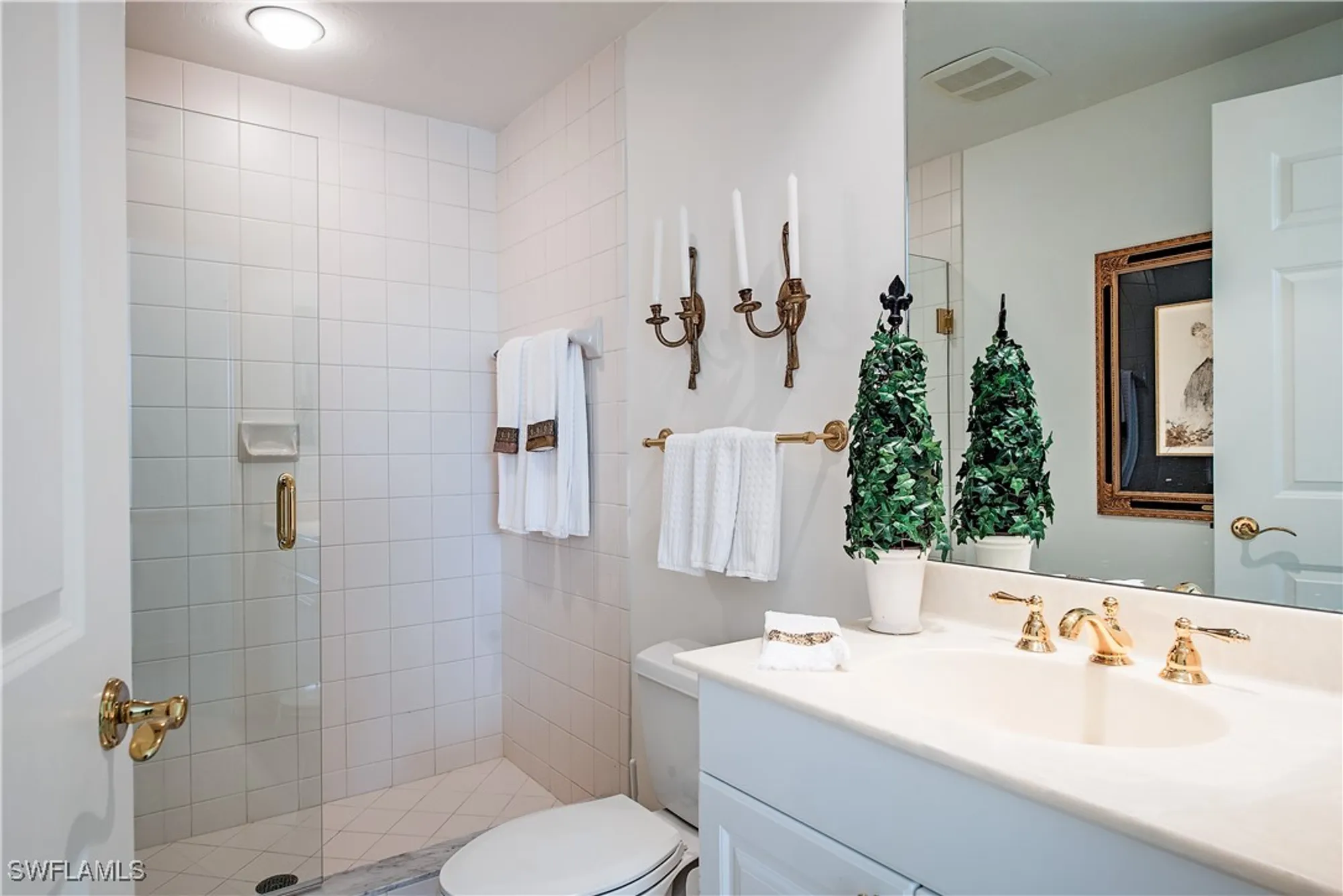 Property Slideshow image 12 of 33 | 7041 pelican bay blvd # v1, Naples, FL, 34108