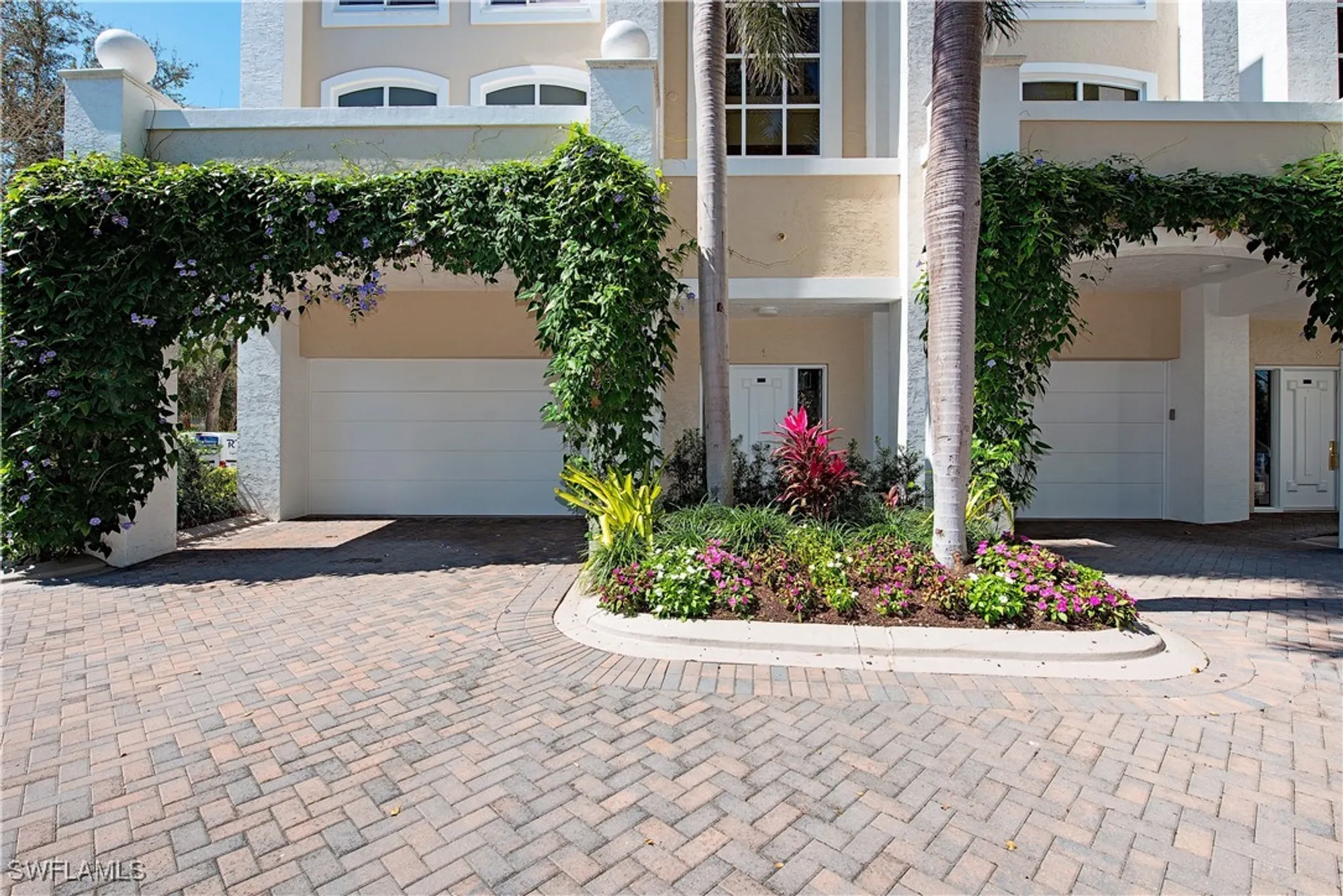 Property Slideshow image 2 of 33 | 7041 pelican bay blvd # v1, Naples, FL, 34108