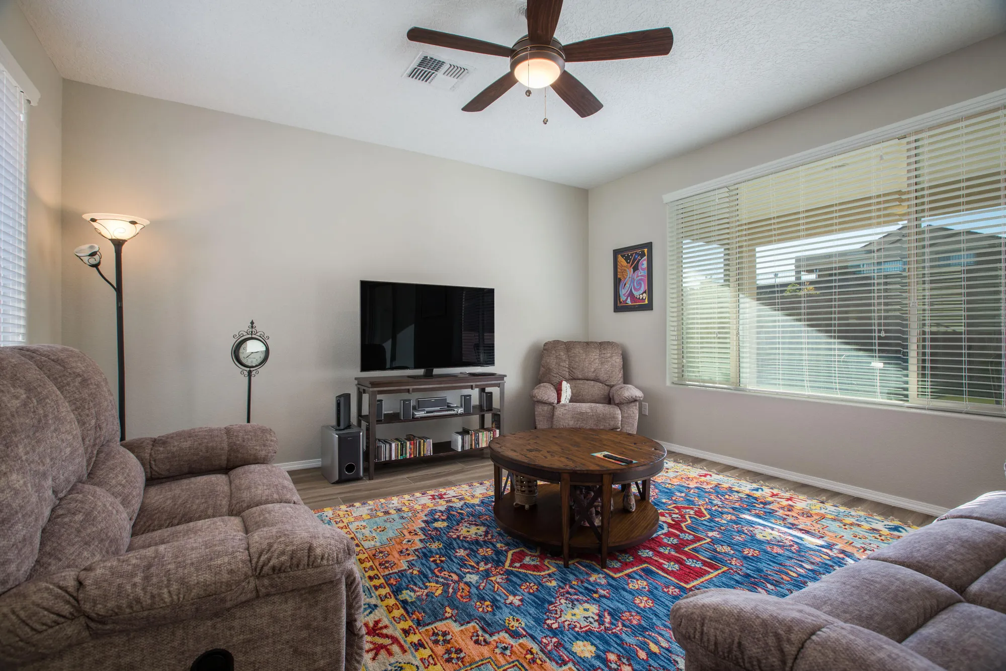Property Slideshow image 18 of 56 | 1605 buffalo brook way nw, Albuquerque, NM, 87120