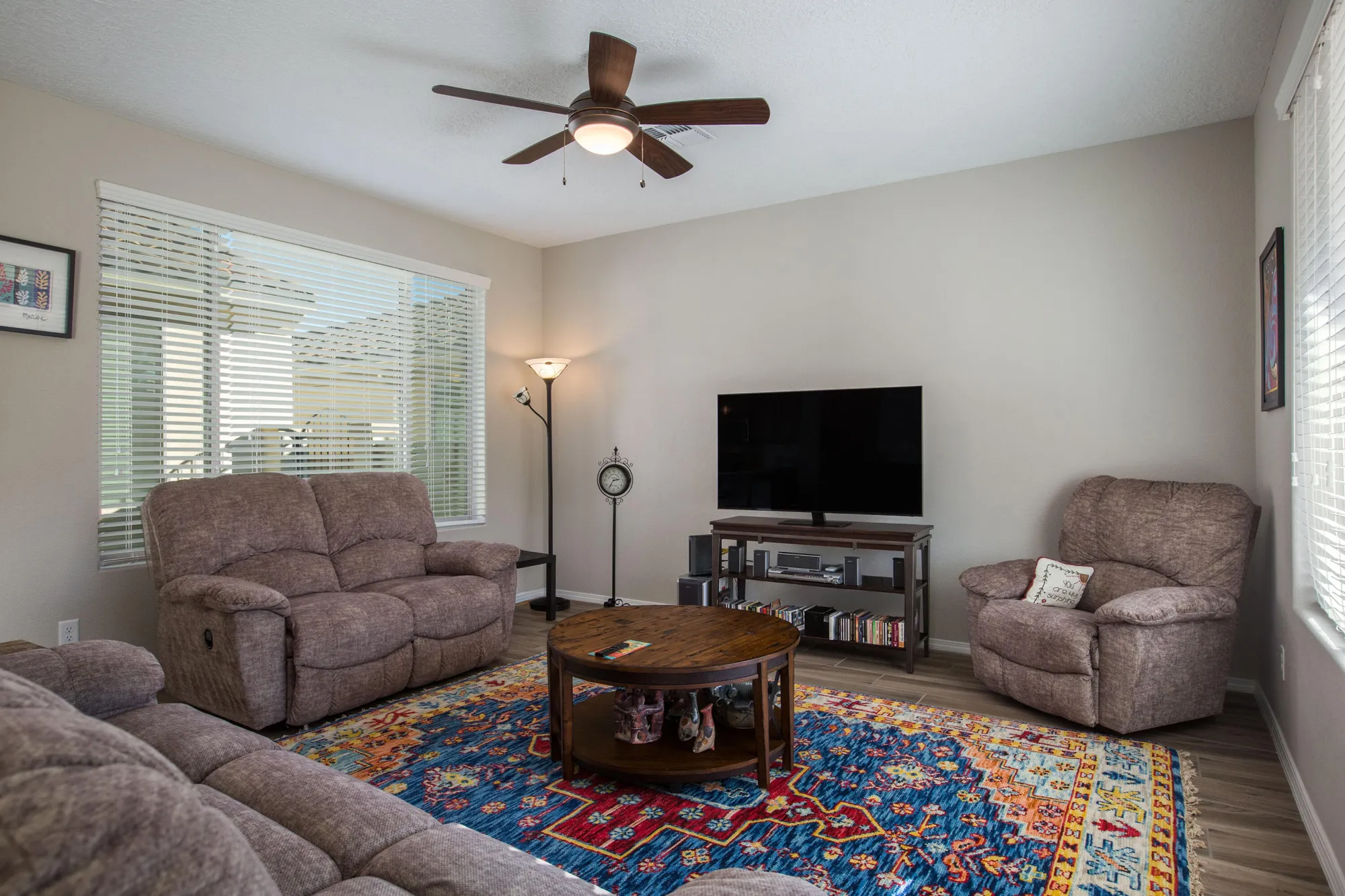 Property Slideshow image 19 of 56 | 1605 buffalo brook way nw, Albuquerque, NM, 87120