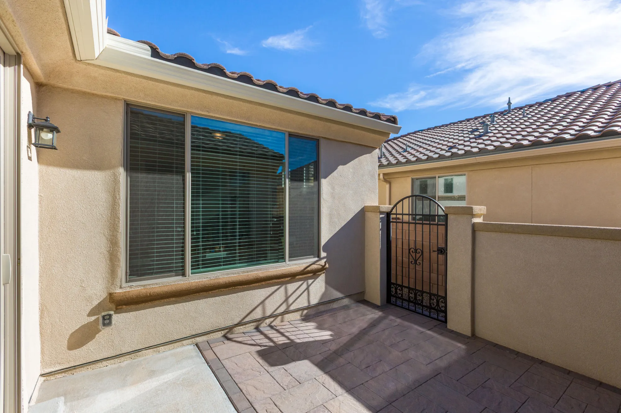 Property Slideshow image 13 of 56 | 1605 buffalo brook way nw, Albuquerque, NM, 87120