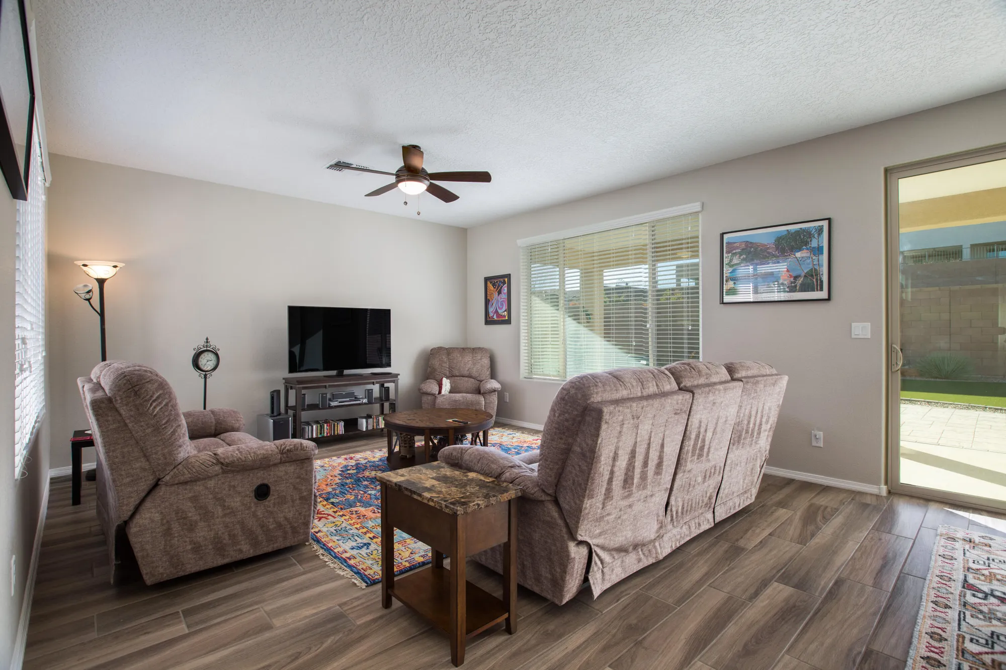 Property Slideshow image 20 of 56 | 1605 buffalo brook way nw, Albuquerque, NM, 87120